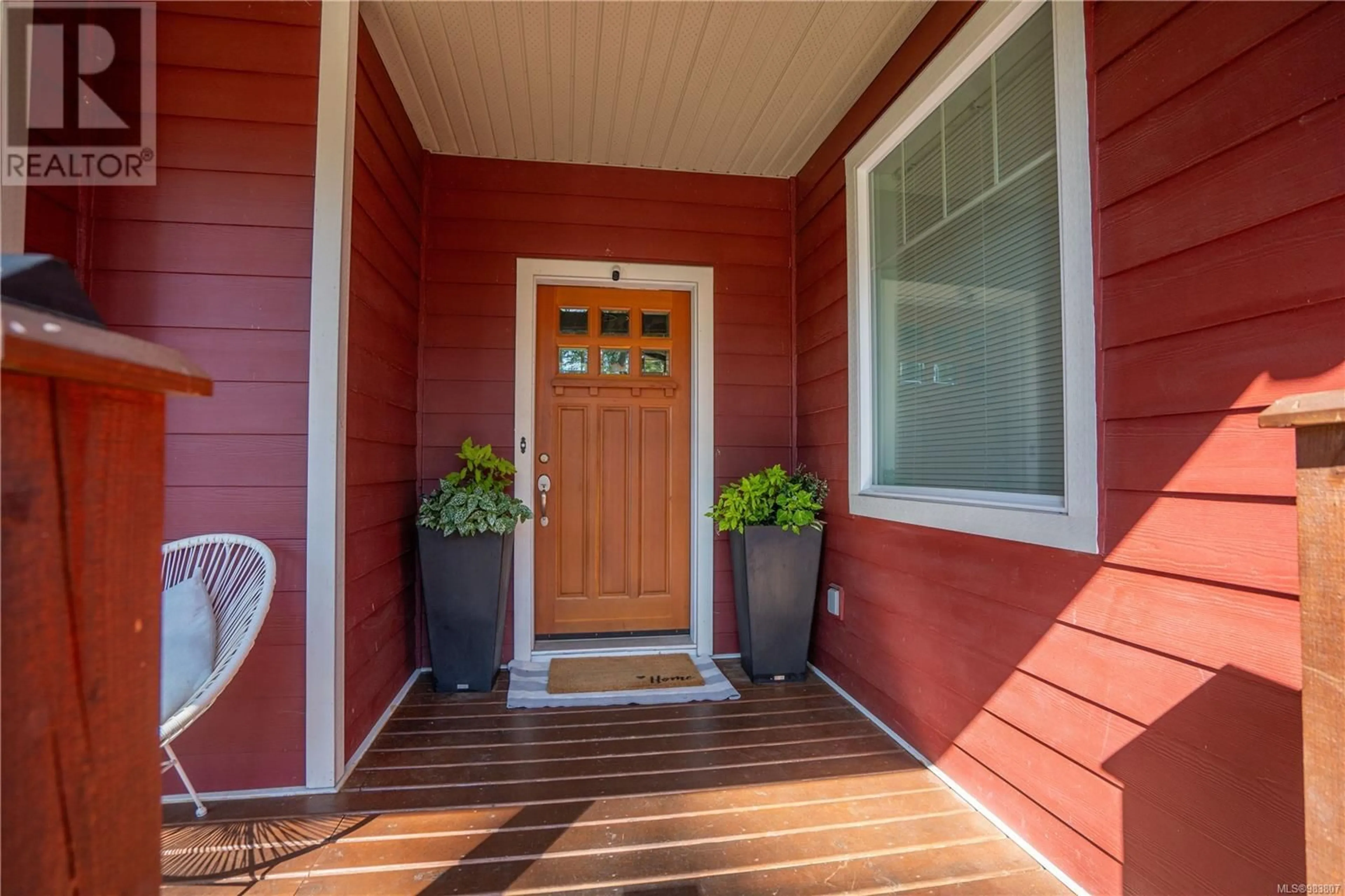 Indoor entryway for 3649 Robb Pl, Highlands British Columbia V9E1C8