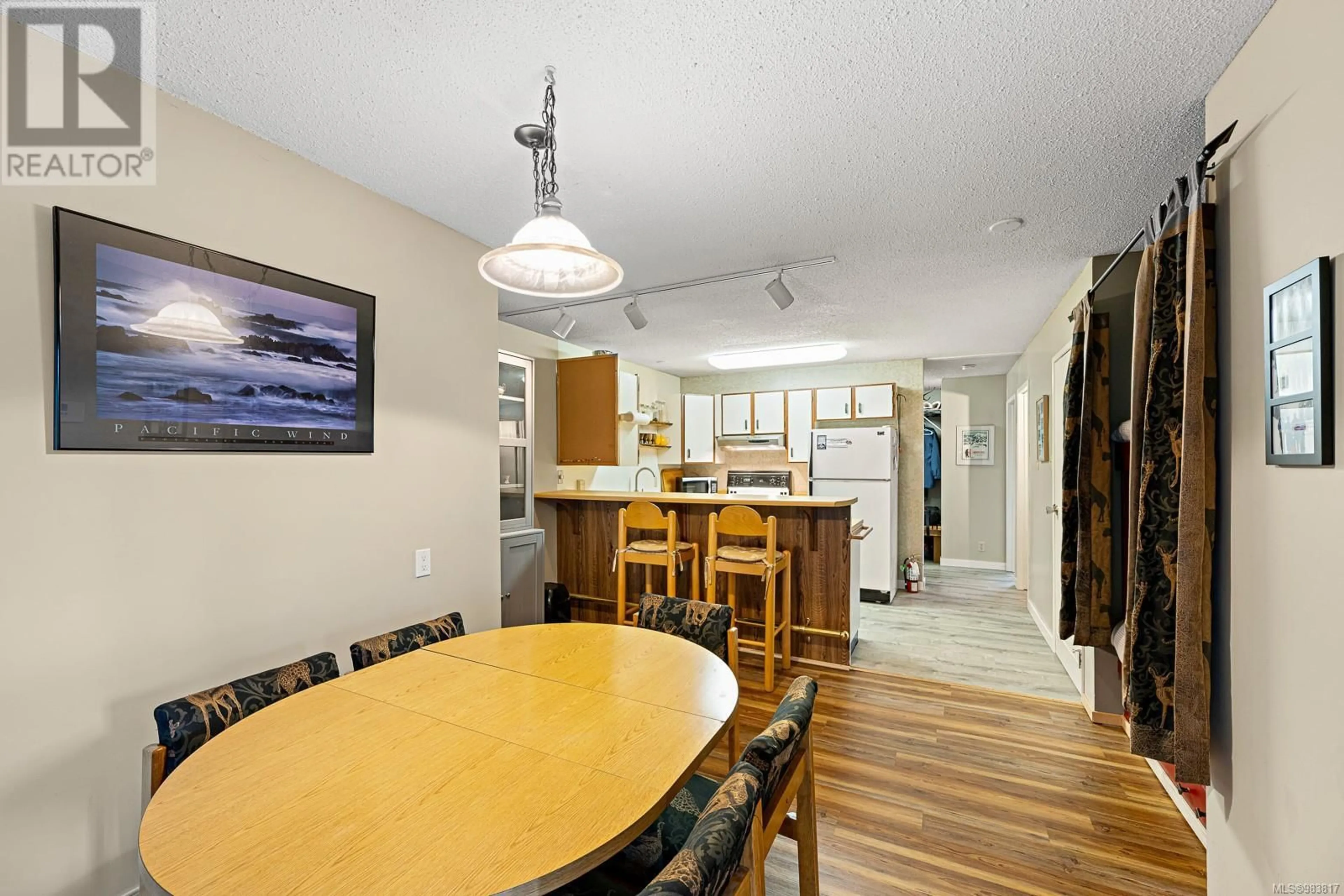 Dining room, unknown for 3 691 Castle Crag Cres, Courtenay British Columbia V9J1L0