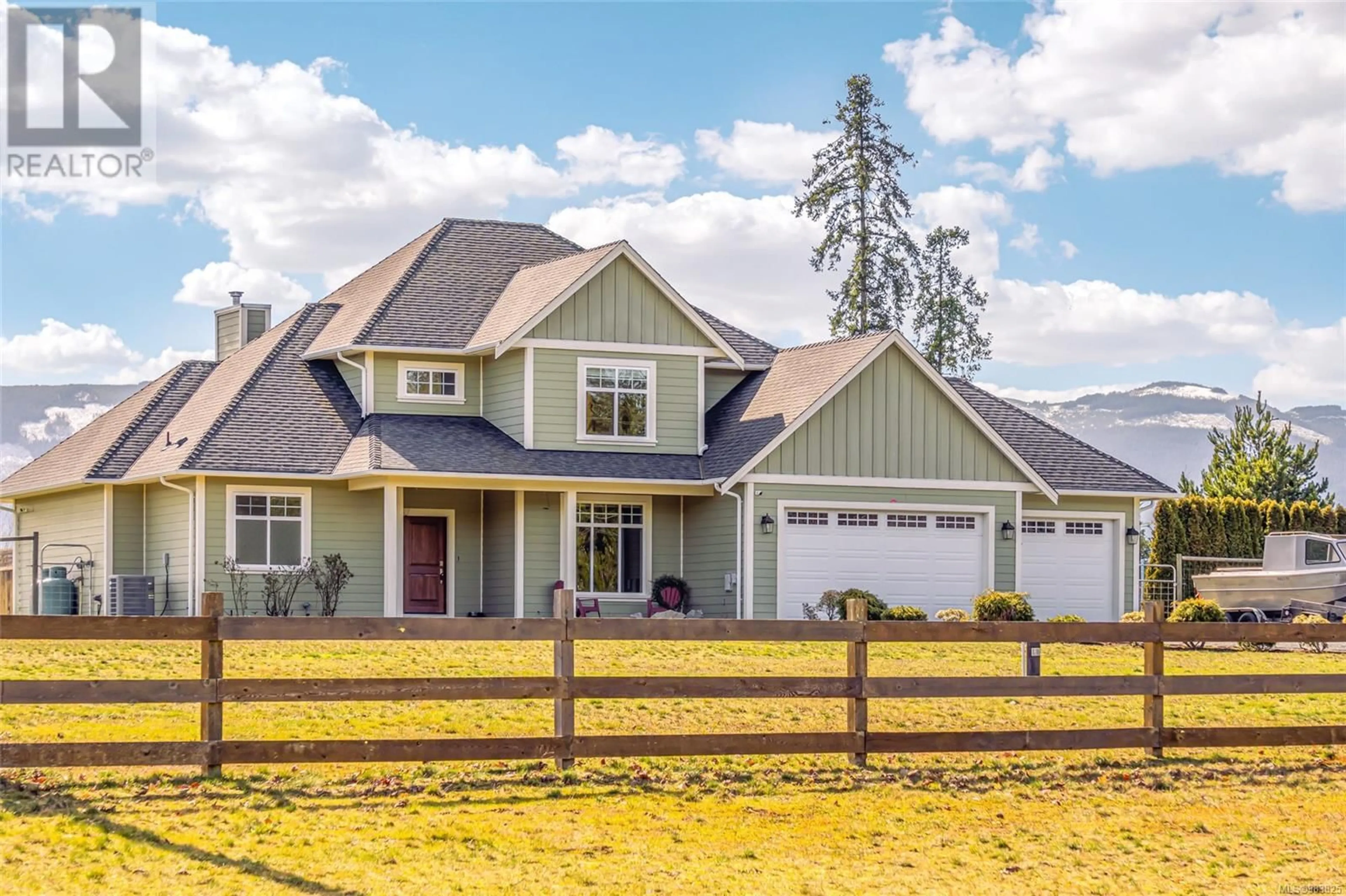 Home with vinyl exterior material, street for 2070 SUN KING ROAD, Coombs British Columbia V0R1M0