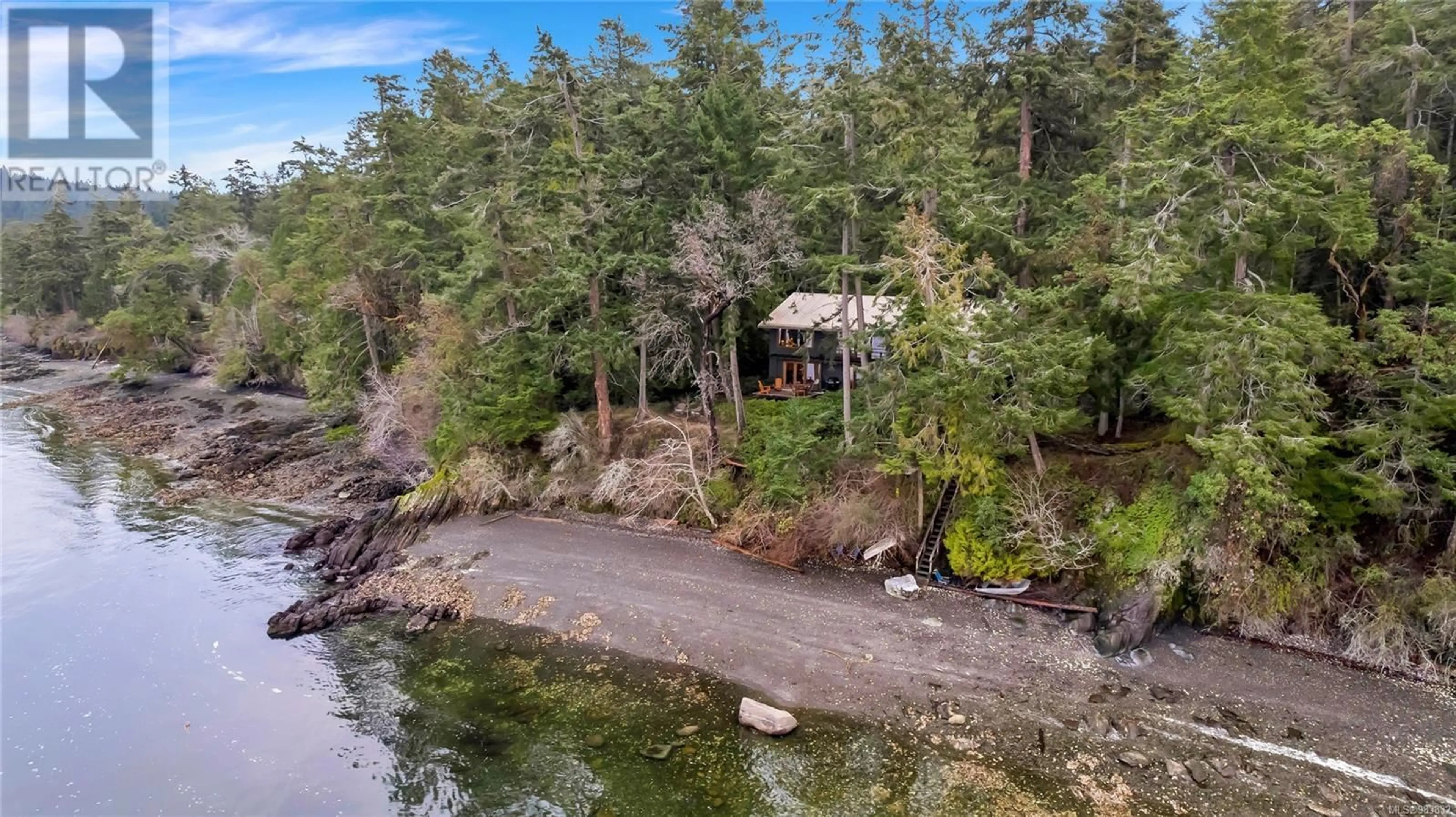 A pic from outside/outdoor area/front of a property/back of a property/a pic from drone, water/lake/river/ocean view for 960 Rainbow Rd, Salt Spring British Columbia V8K2M9