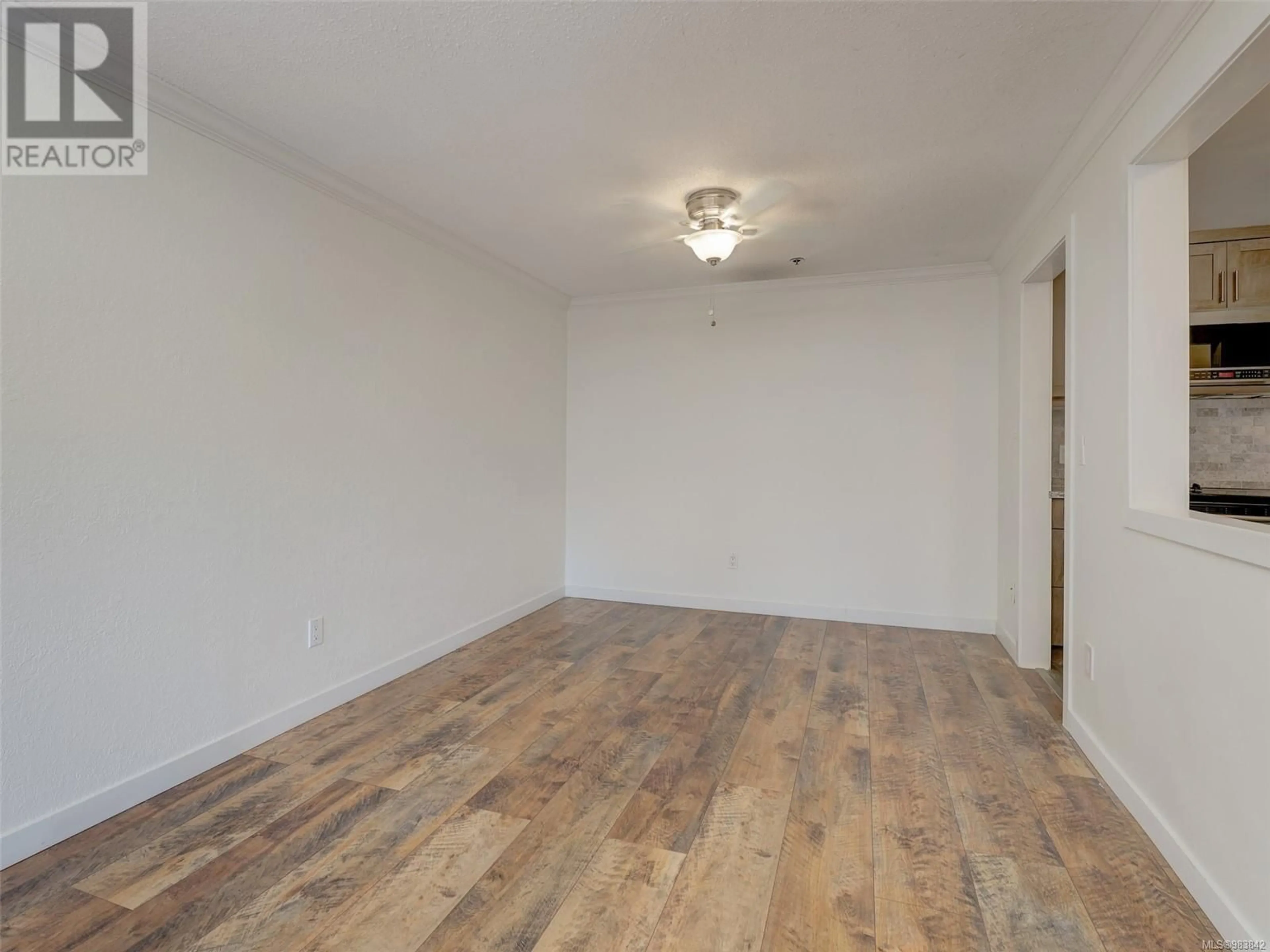 A pic of a room for 212 1560 Hillside Ave, Victoria British Columbia V8T5B8