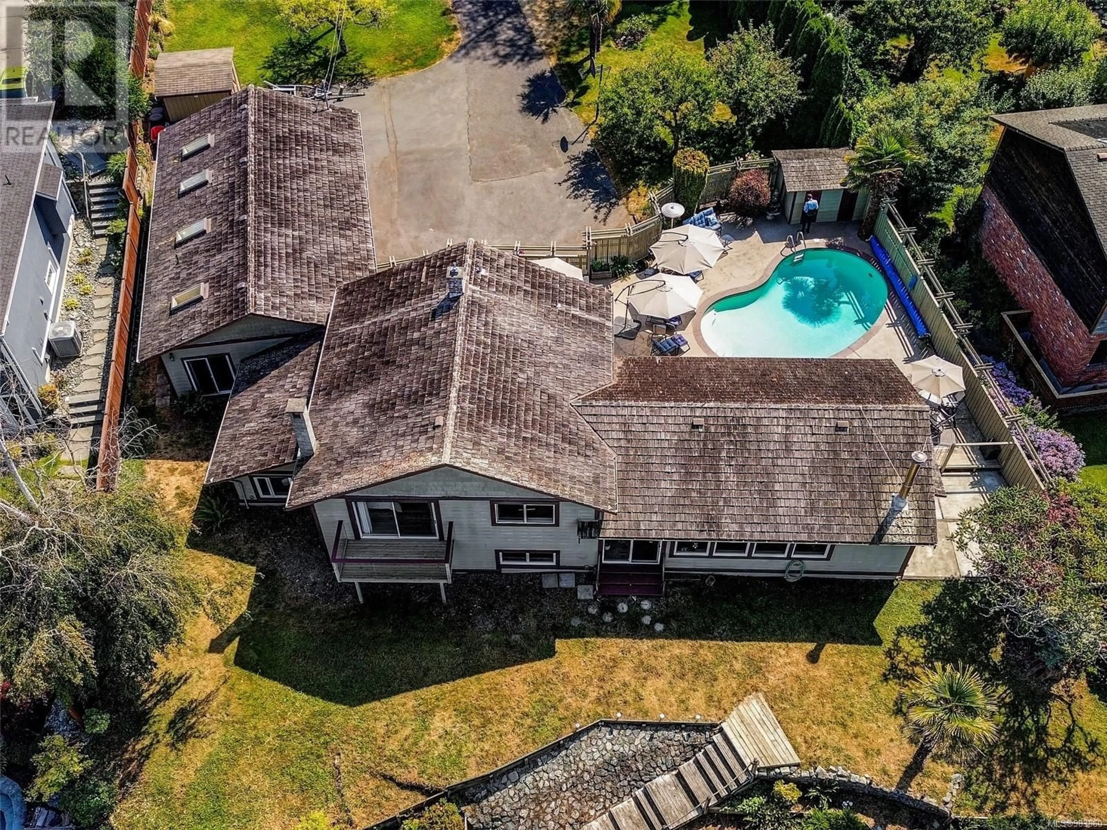 A pic from outside/outdoor area/front of a property/back of a property/a pic from drone, unknown for 2606 JAMES ISLAND ROAD, Central Saanich British Columbia V8M1V4