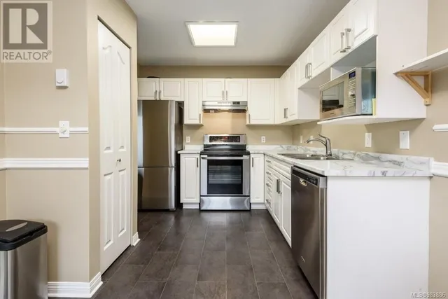 6 717 Aspen Rd, Comox 5