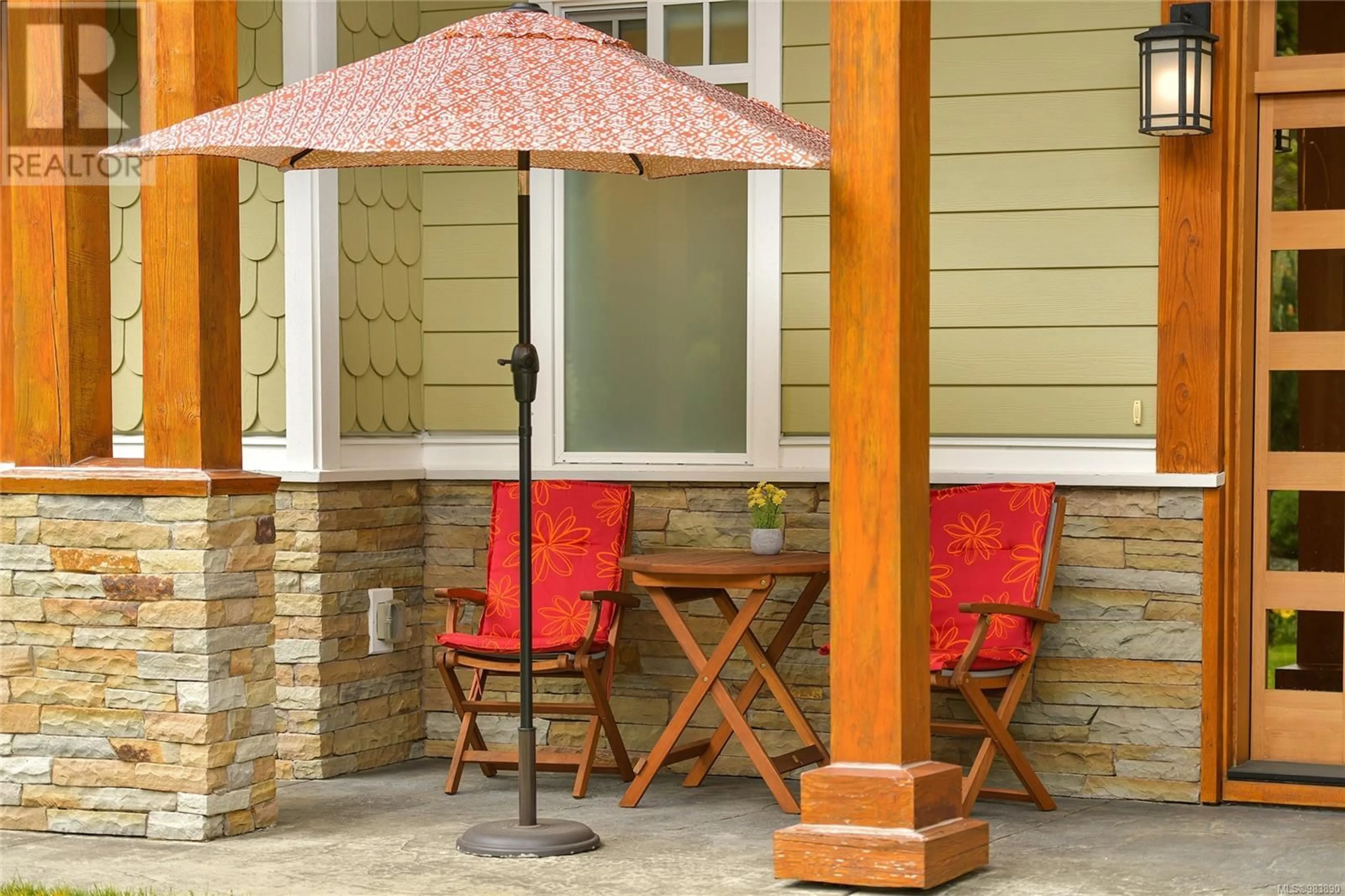 Patio, street for 627 St. Andrews Lane, Cobble Hill British Columbia V8H0K8