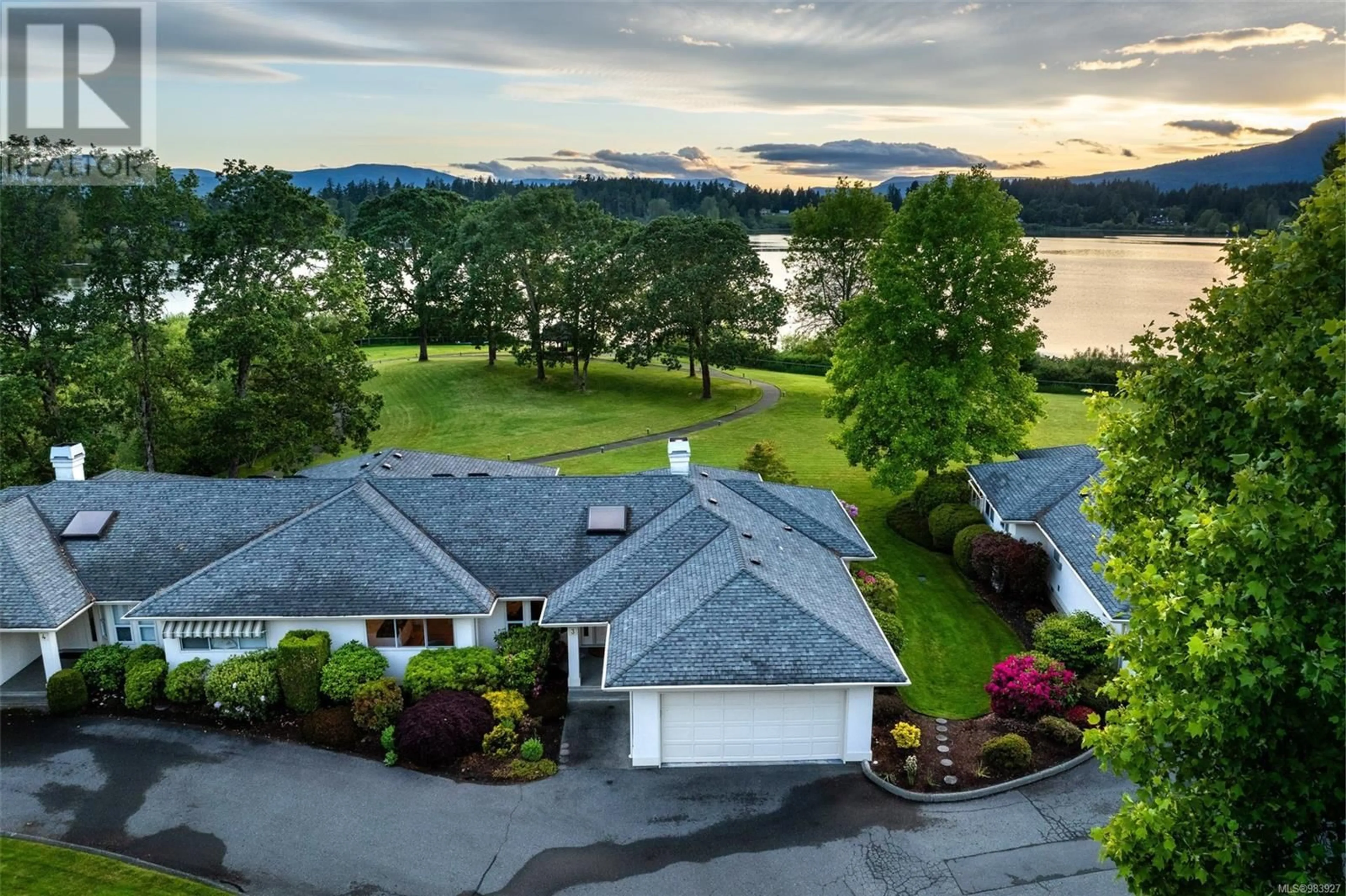 A pic from outside/outdoor area/front of a property/back of a property/a pic from drone, water/lake/river/ocean view for 3 6038 Sterling Dr, Duncan British Columbia V9L5K4