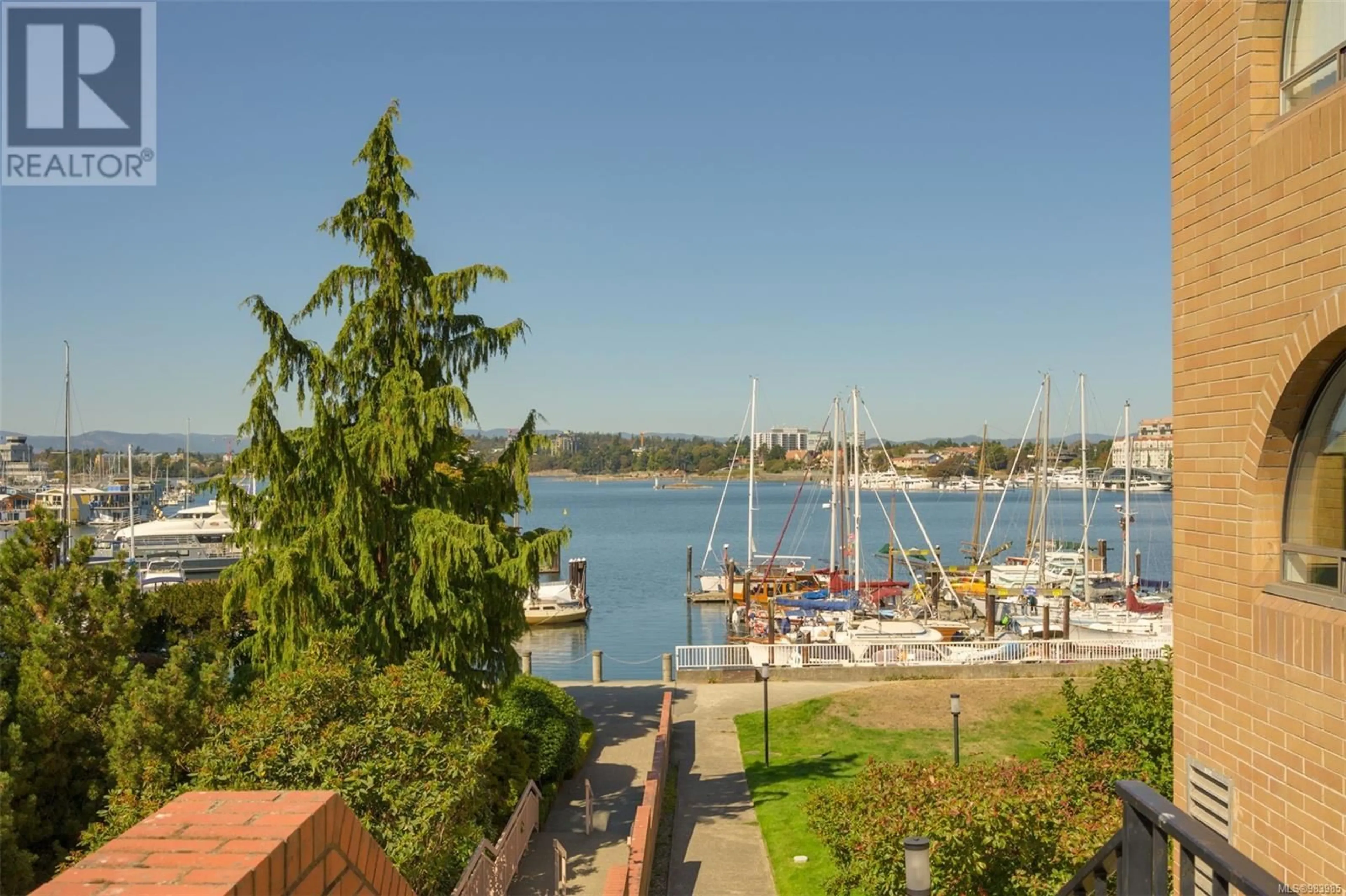 Patio, water/lake/river/ocean view for 201 640 Montreal St, Victoria British Columbia V8V1Z8