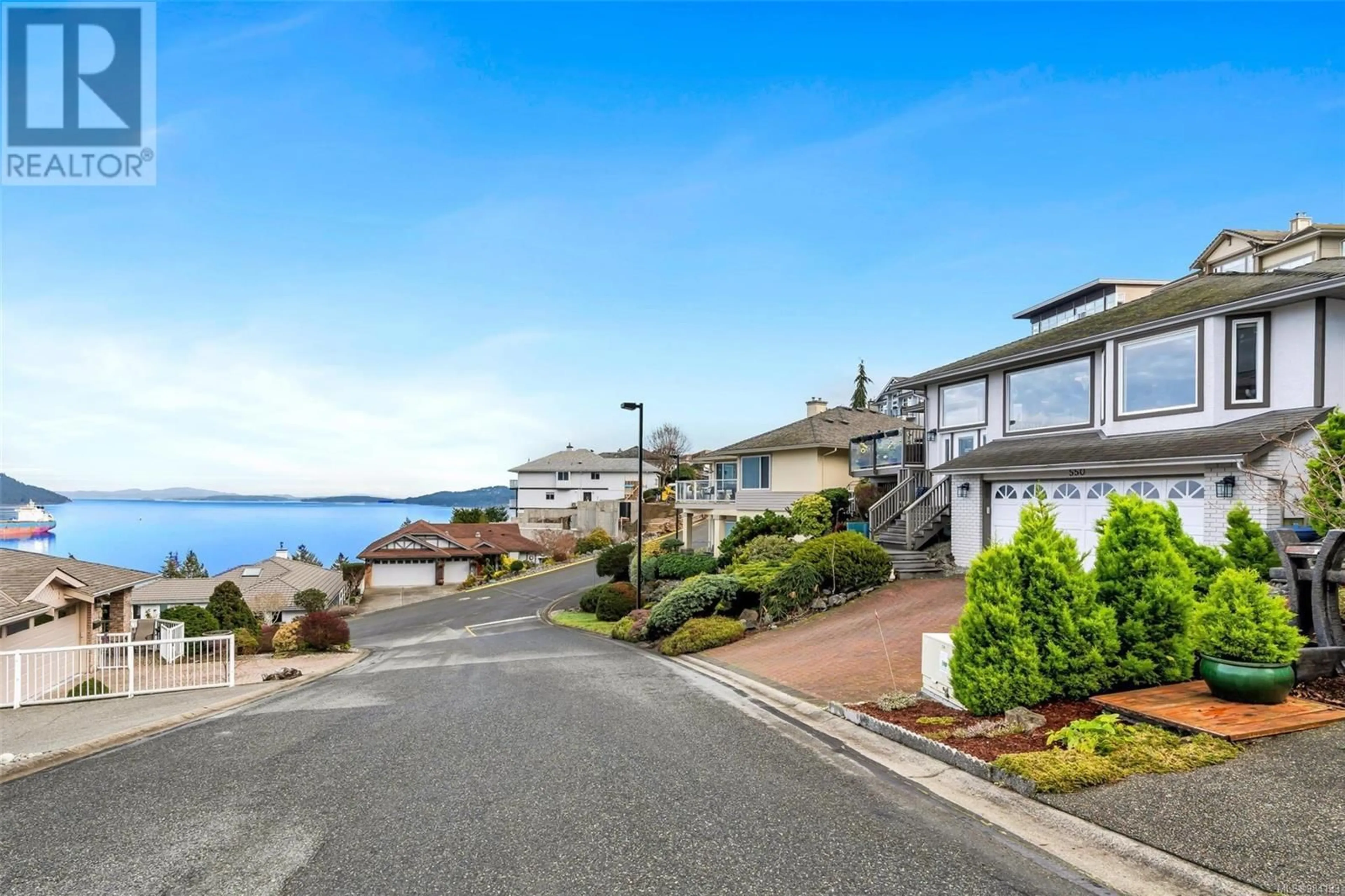 A pic from outside/outdoor area/front of a property/back of a property/a pic from drone, water/lake/river/ocean view for 550 MARINE PLACE, Cobble Hill British Columbia V0R1L1