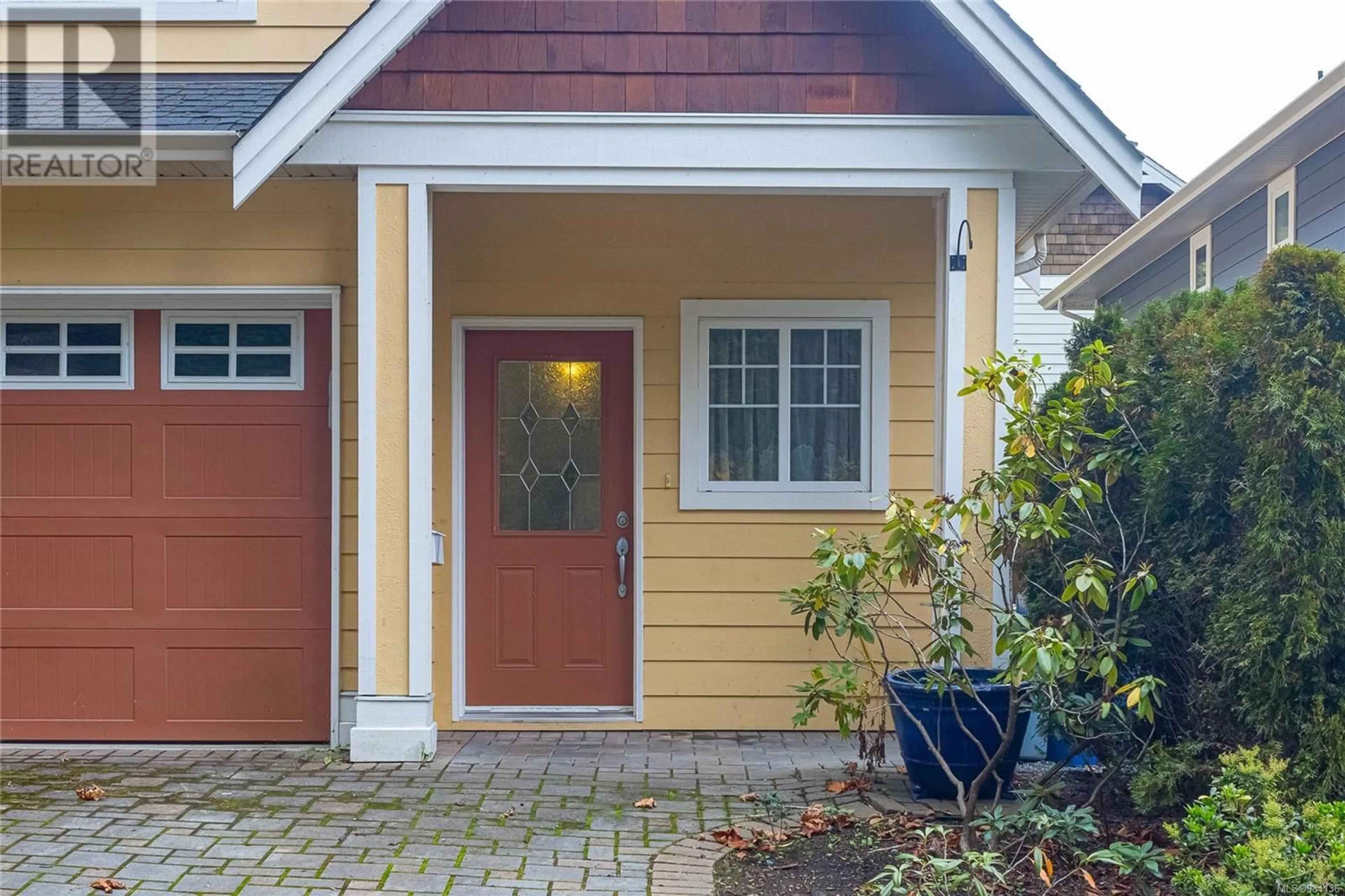 Indoor entryway for 969 Huckleberry Terr, Langford British Columbia V9C0A7