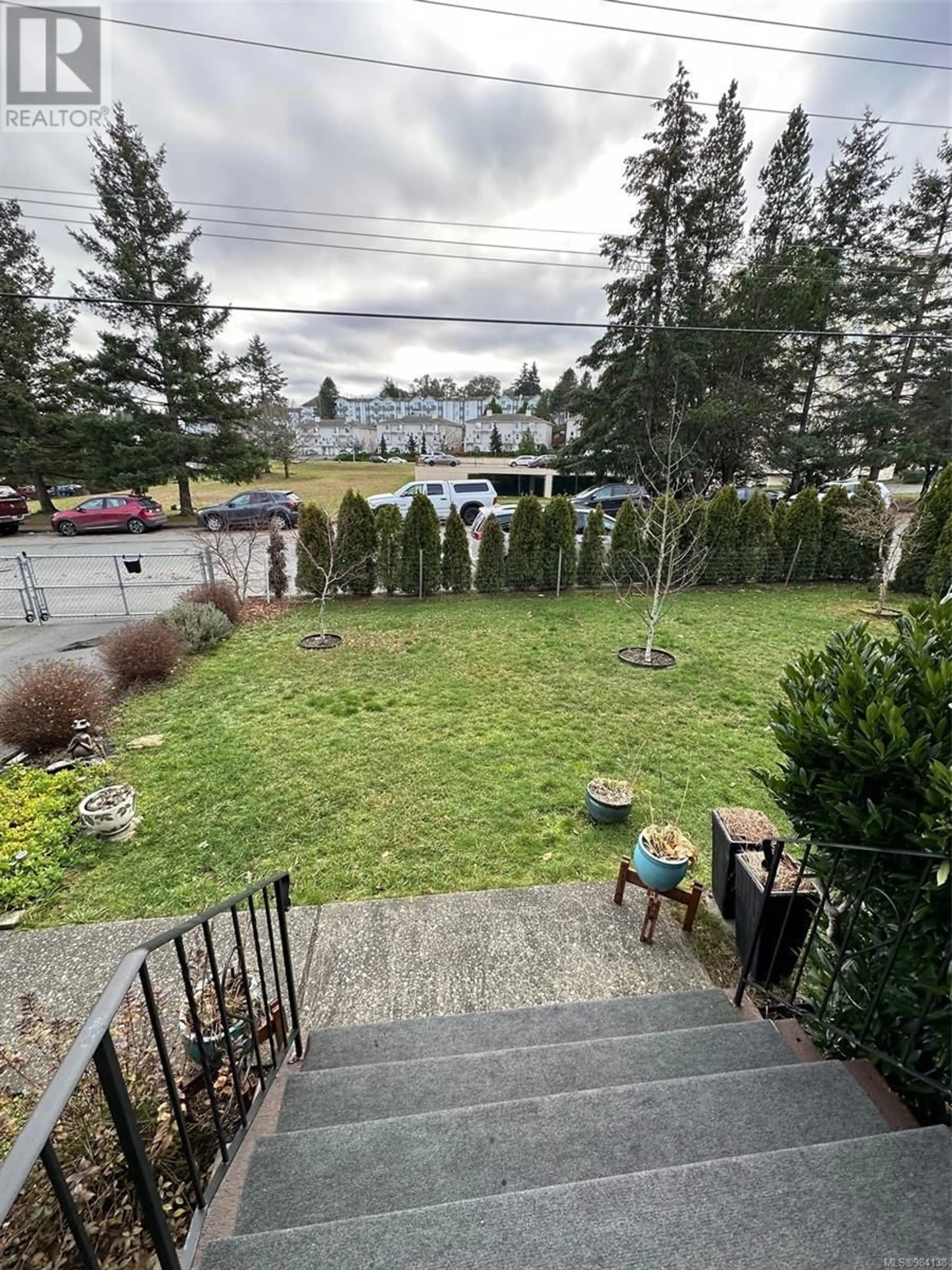 A pic from outside/outdoor area/front of a property/back of a property/a pic from drone, water/lake/river/ocean view for 1642 Crescent View Dr, Nanaimo British Columbia V9S2N4