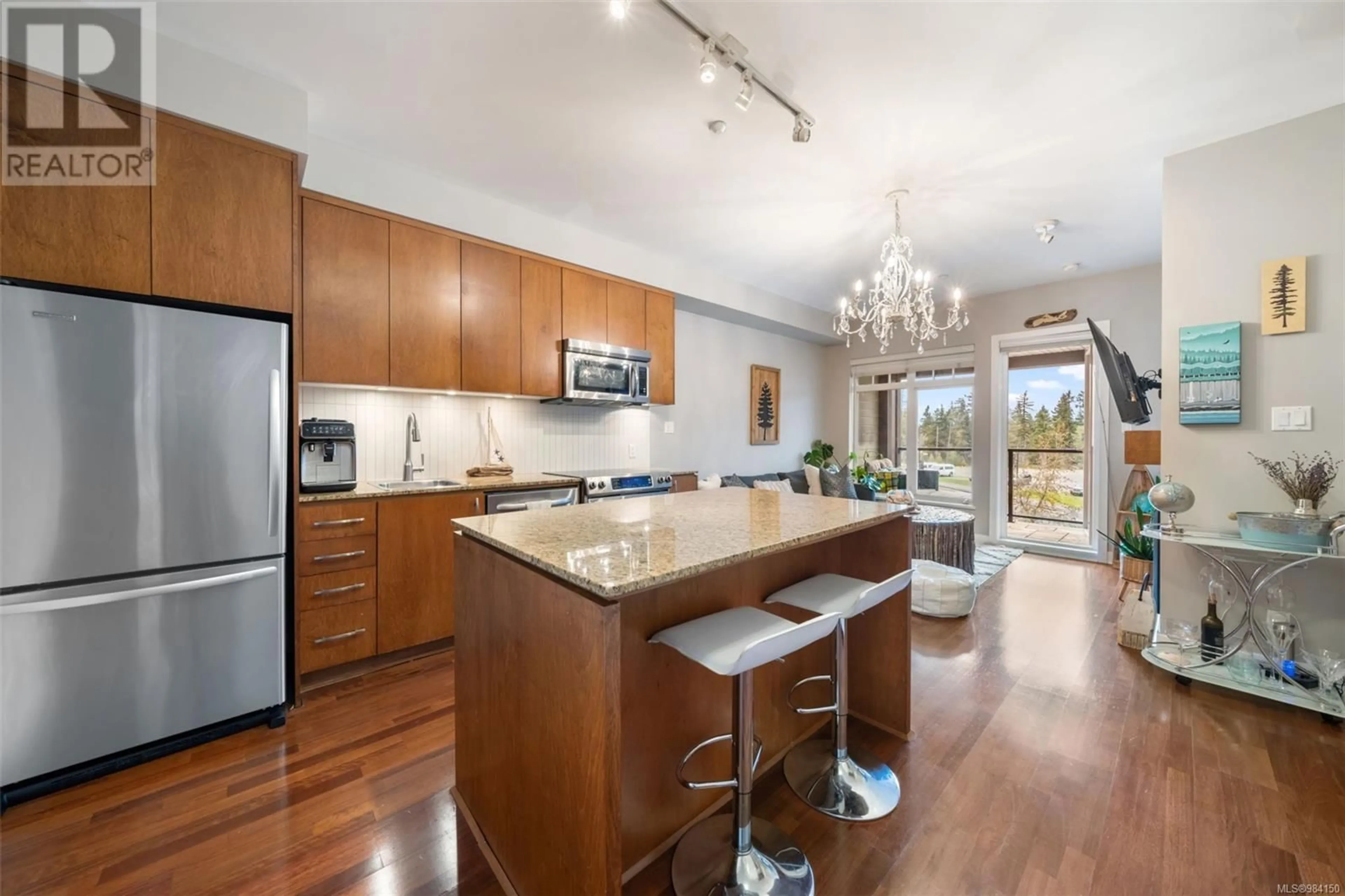 Open concept kitchen, unknown for 305 1395 Bear Mountain Pkwy, Langford British Columbia V9B0E1