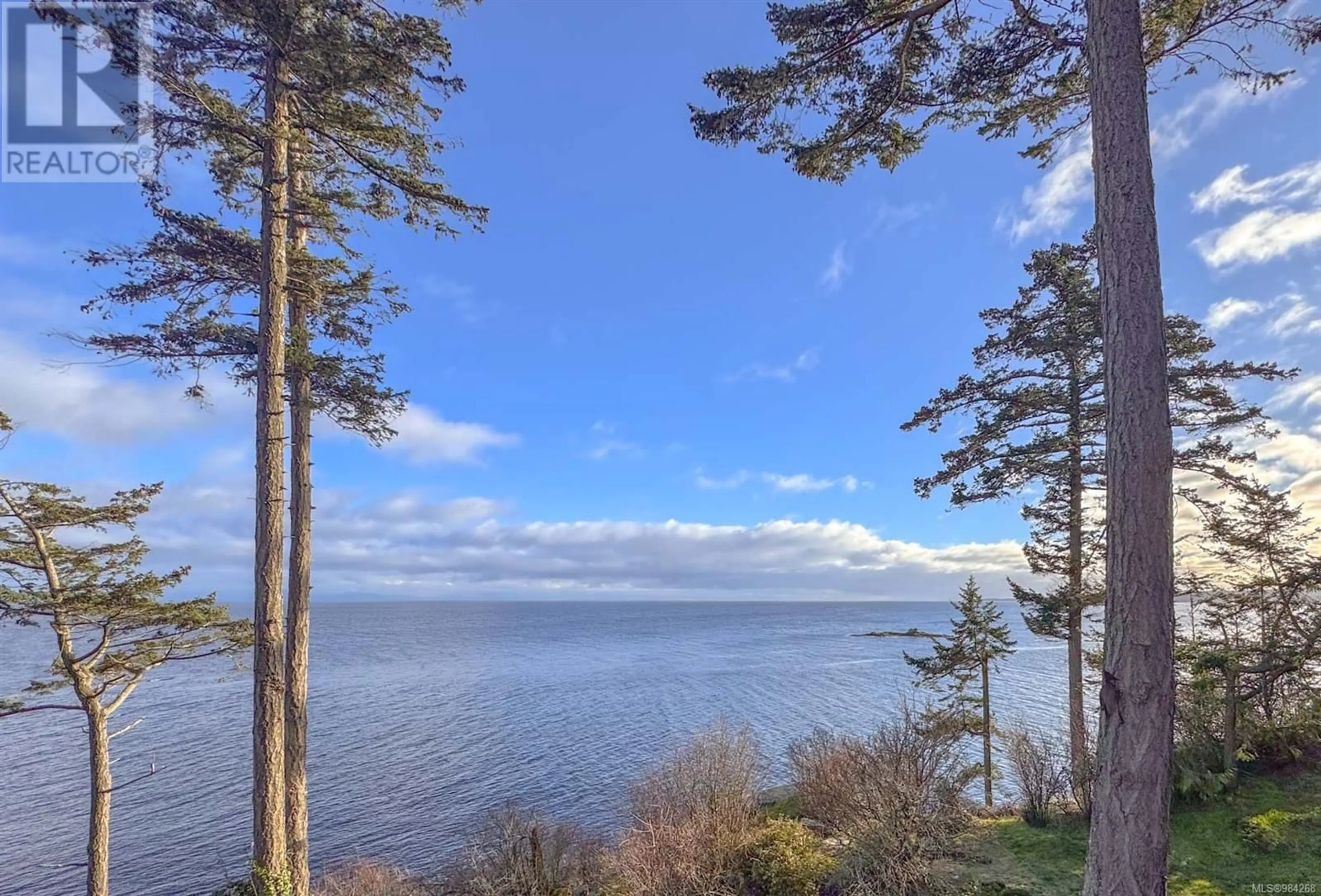 A pic from outside/outdoor area/front of a property/back of a property/a pic from drone, water/lake/river/ocean view for 1064 Berry Point Rd, Gabriola Island British Columbia V0R1X1