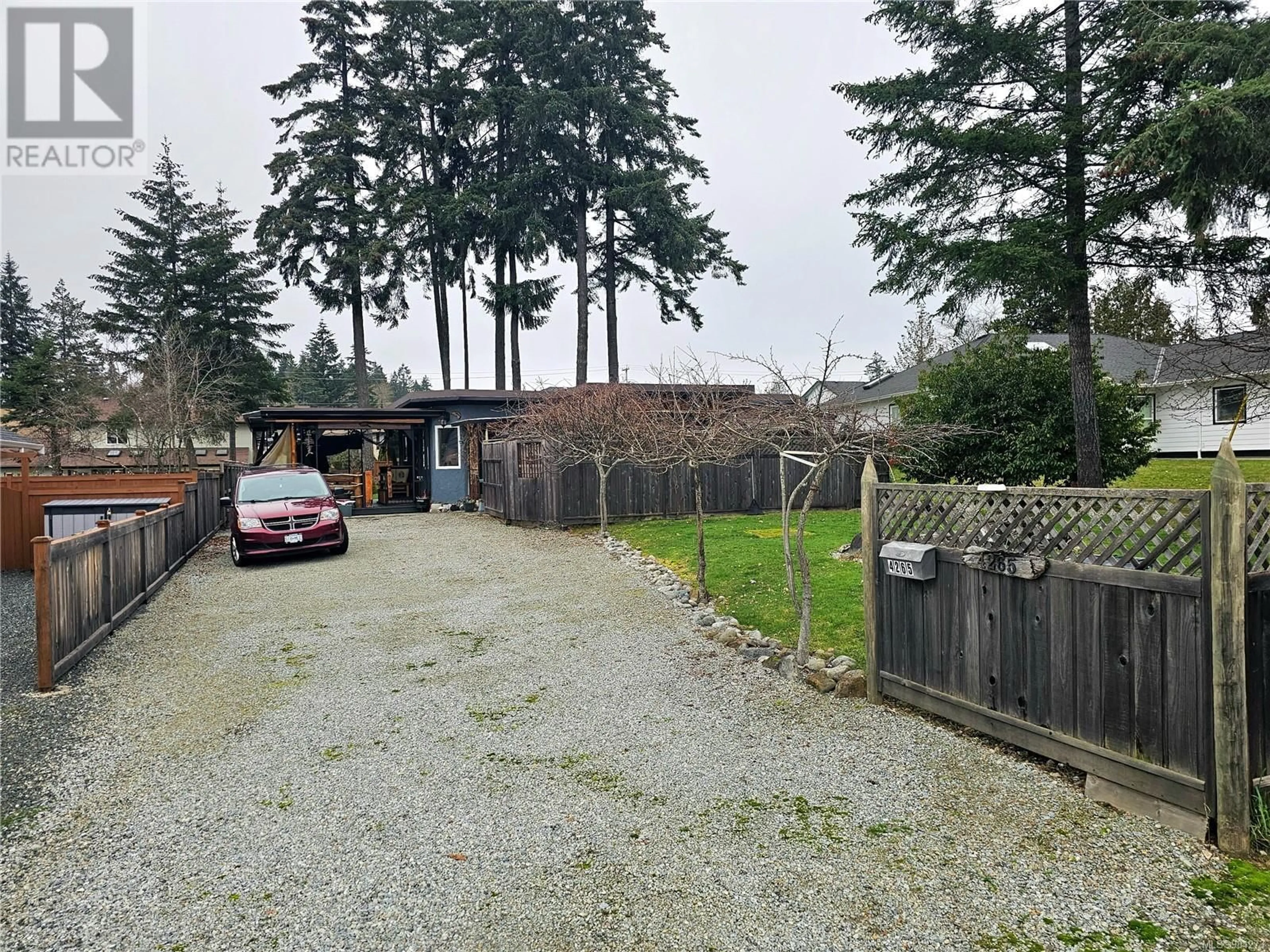 A pic from outside/outdoor area/front of a property/back of a property/a pic from drone, street for 4265 Virginia Rd, Port Alberni British Columbia V9Y7R1