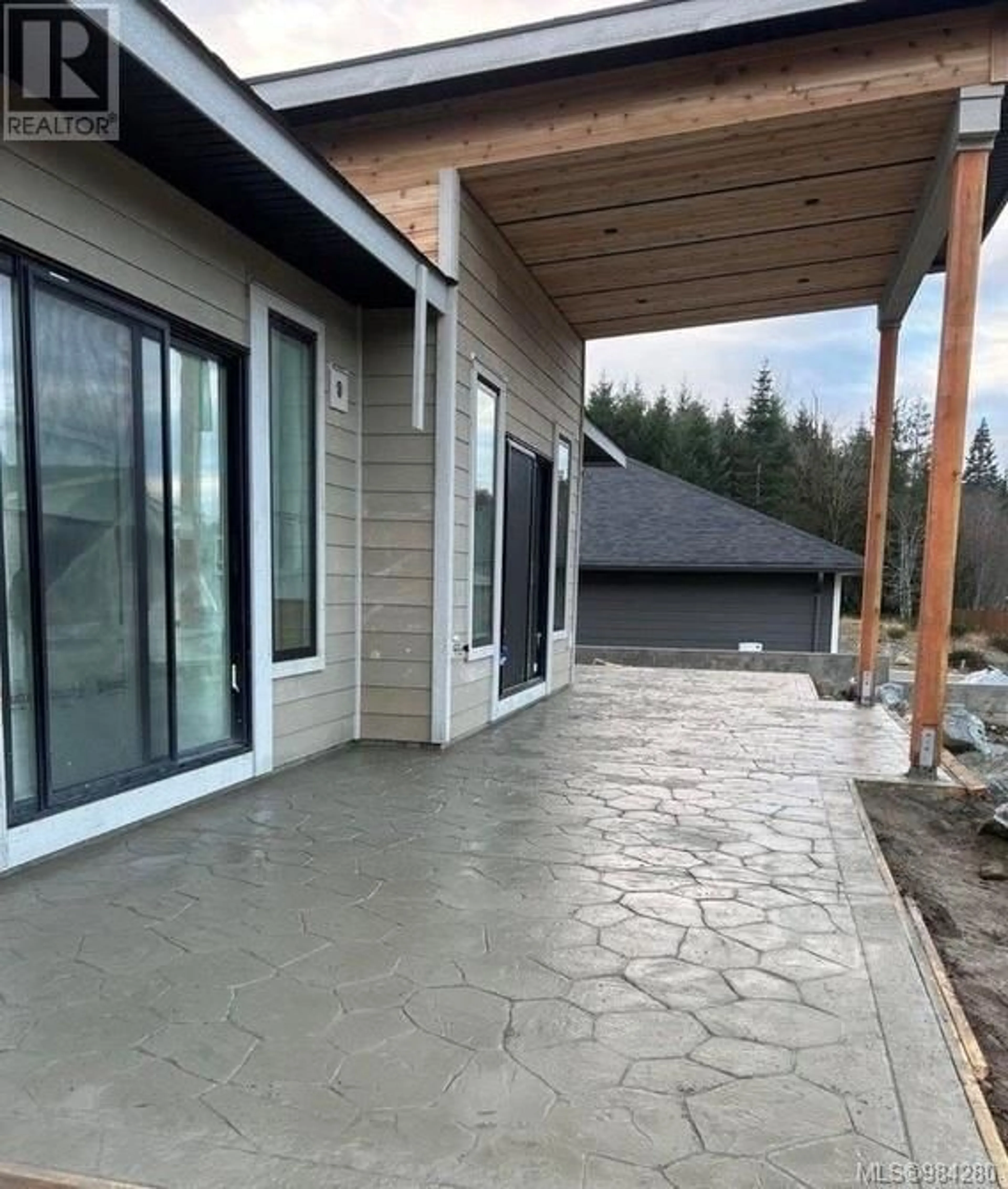 Patio, unknown for 143 Maplewood Rise, Lake Cowichan British Columbia V0R2G1