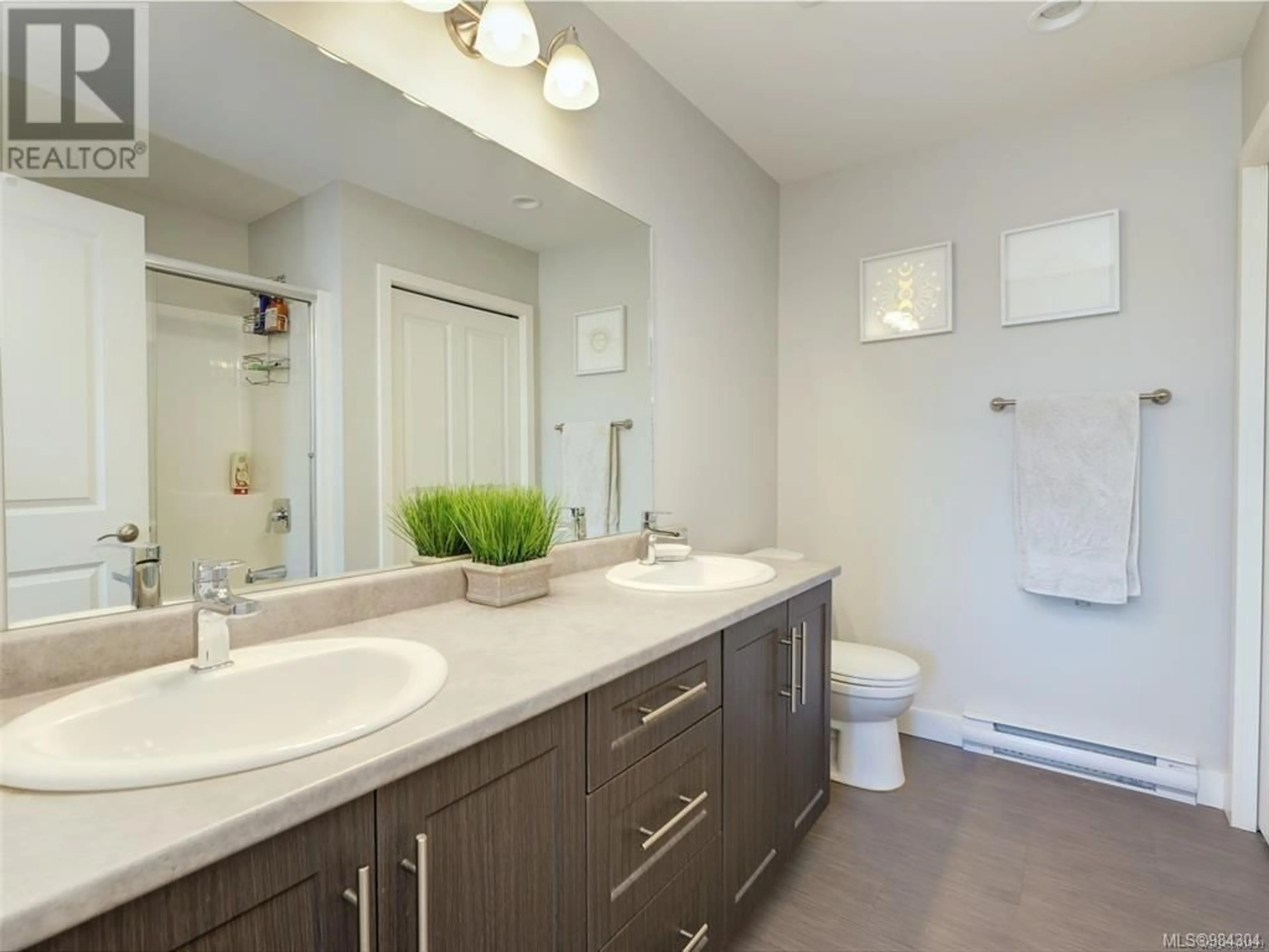 Contemporary bathroom, ceramic/tile floor for 6530 Steeple Chase, Sooke British Columbia V9Z1M5