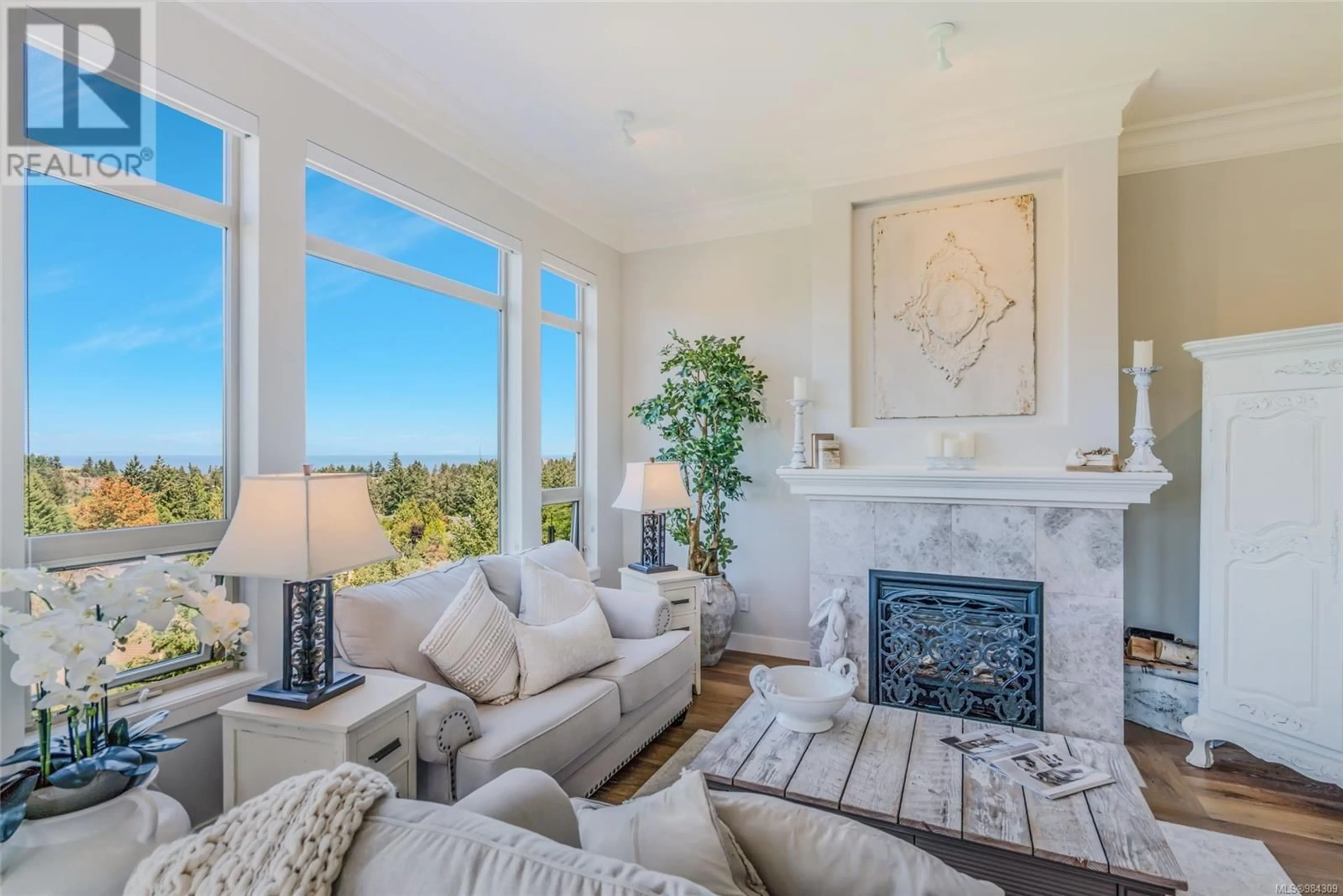 Living room with furniture, unknown for 3568 GOODRICH ROAD, Nanoose Bay British Columbia V9P9K9