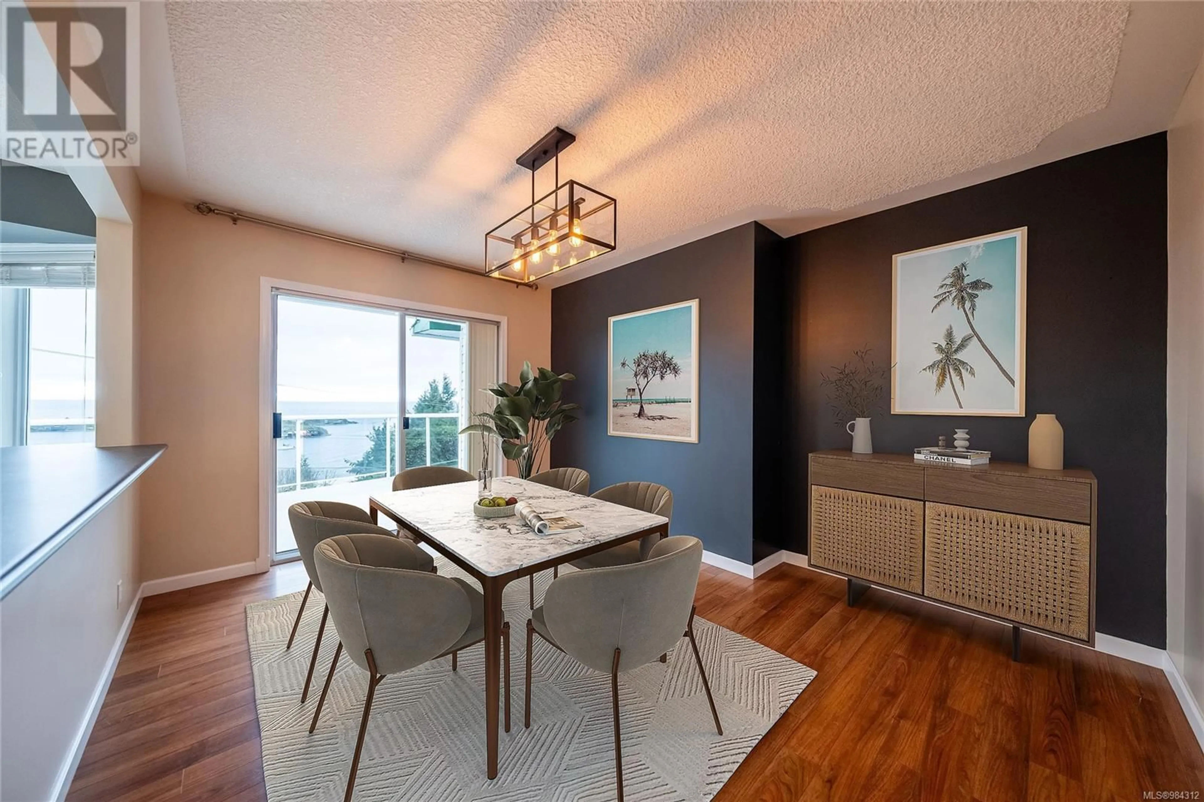 Dining room, wood/laminate floor for 3804 Overlook Dr, Nanaimo British Columbia V9T1M6