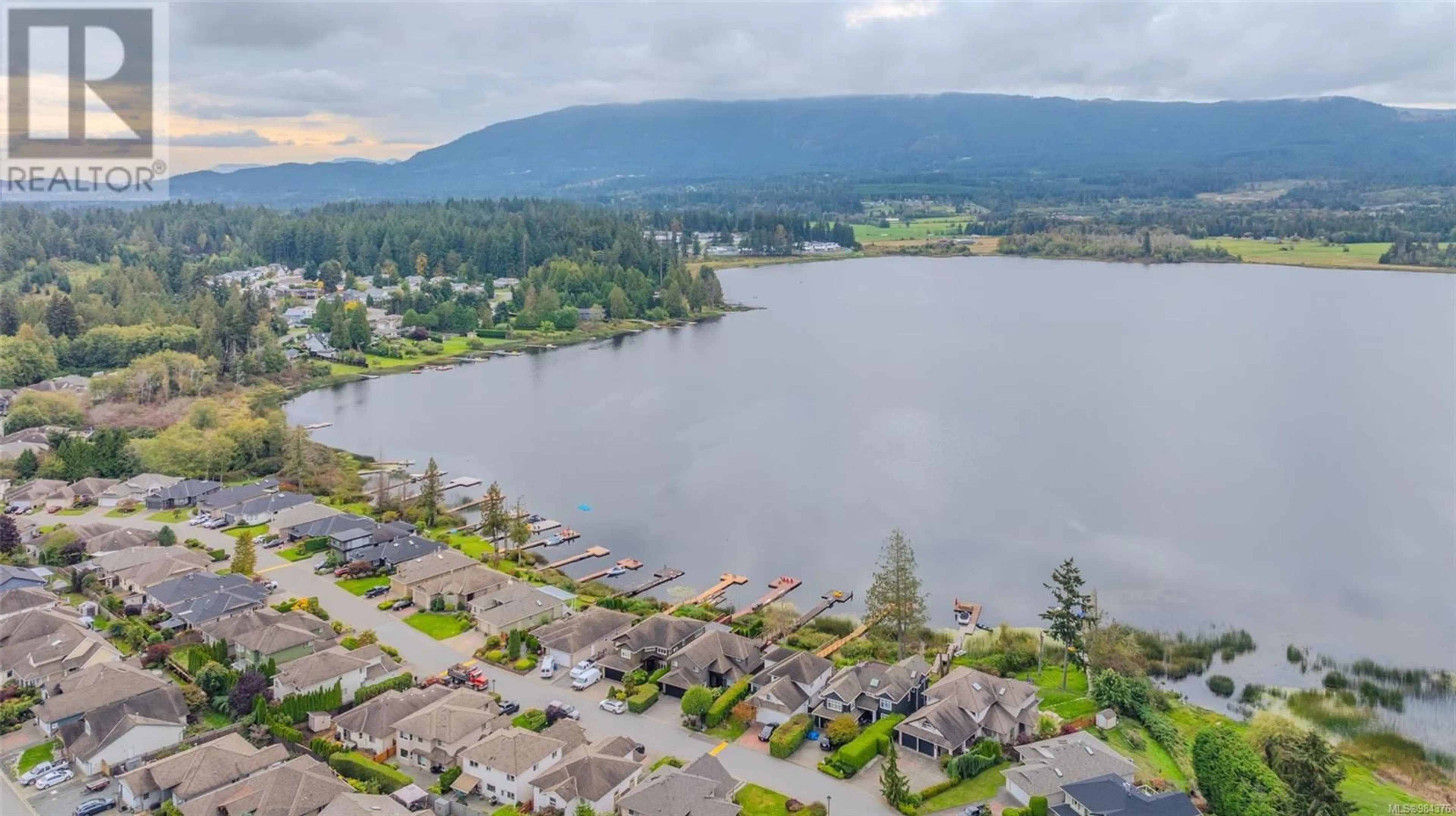 A pic from outside/outdoor area/front of a property/back of a property/a pic from drone, water/lake/river/ocean view for 6276 Garside Rd, Nanaimo British Columbia V9T6H9