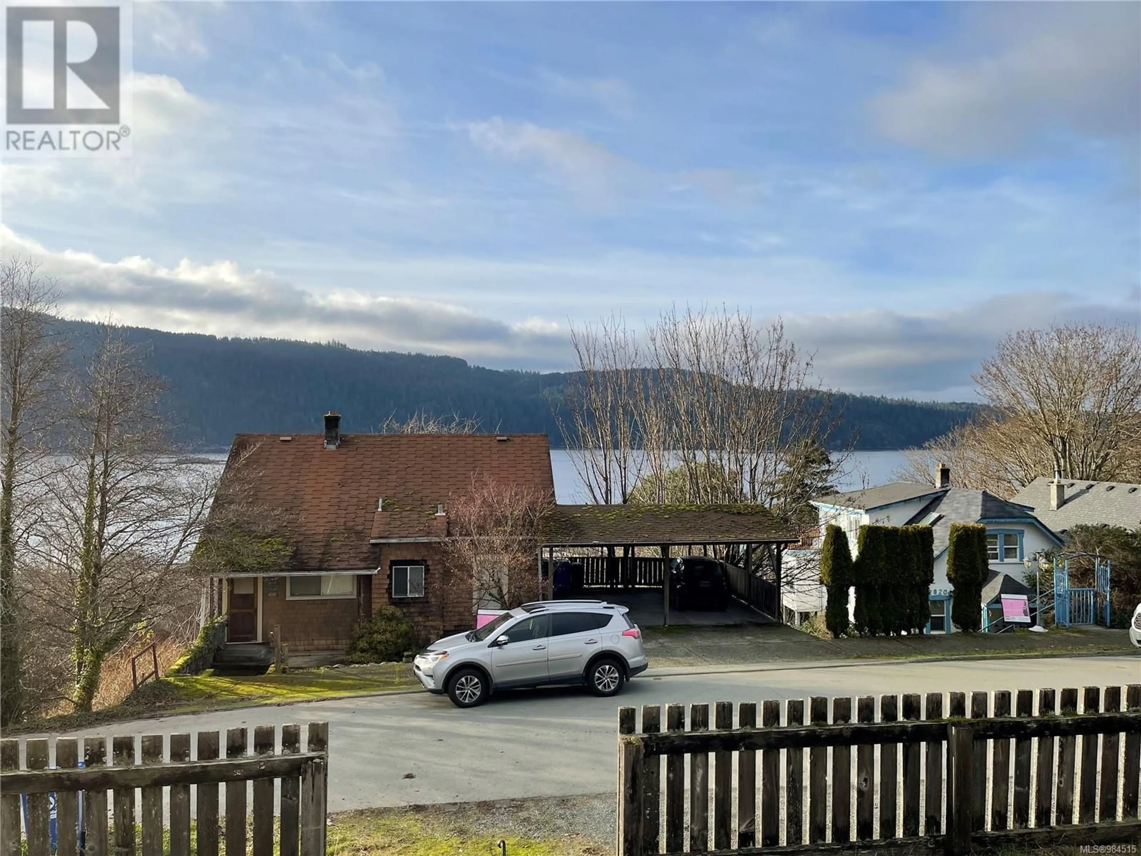 A pic from outside/outdoor area/front of a property/back of a property/a pic from drone, water/lake/river/ocean view for 2841 1st Ave, Port Alberni British Columbia V9Y1Y5