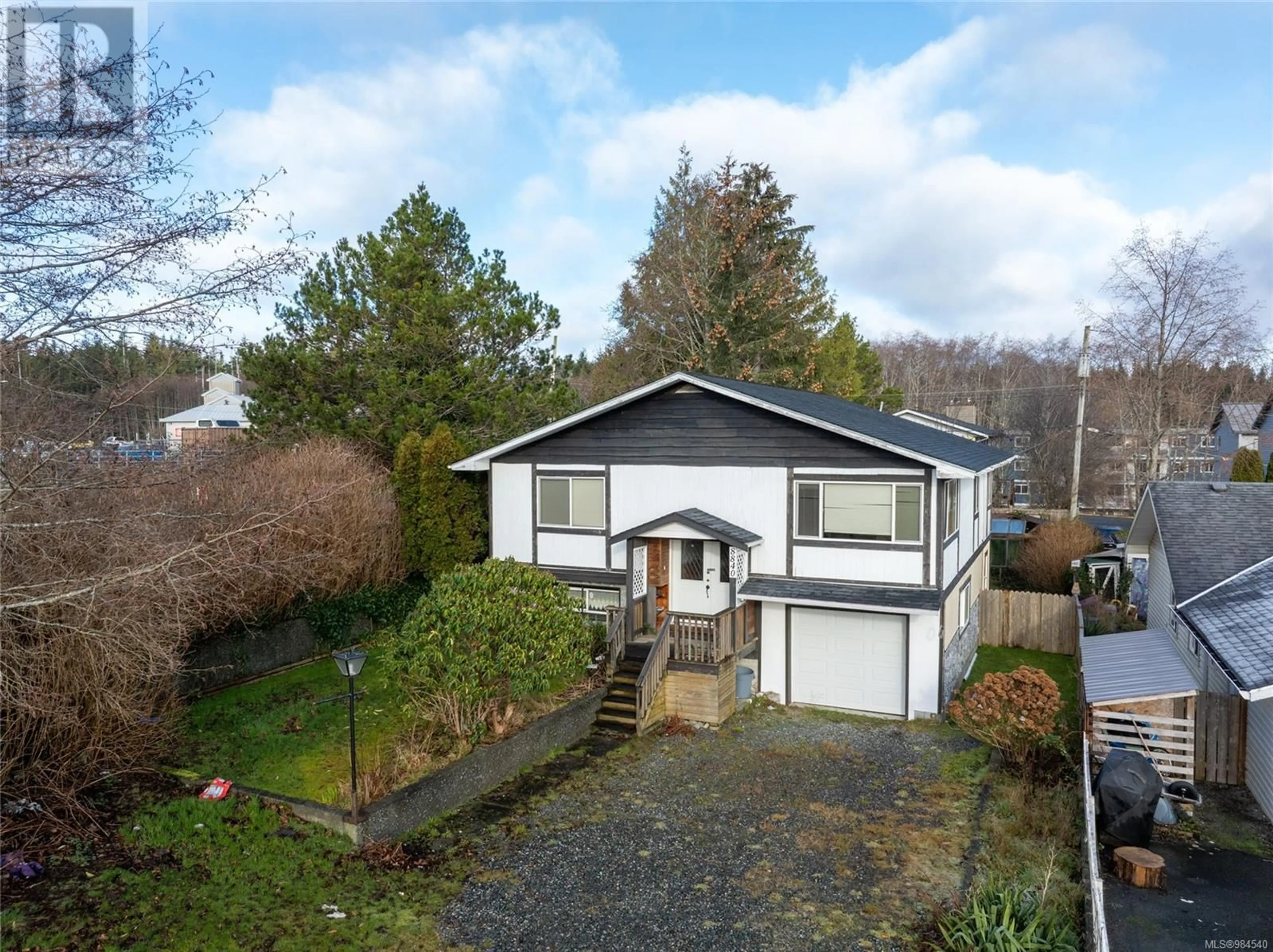 A pic from outside/outdoor area/front of a property/back of a property/a pic from drone, street for 8840 Douglas St, Port Hardy British Columbia V0N2P0