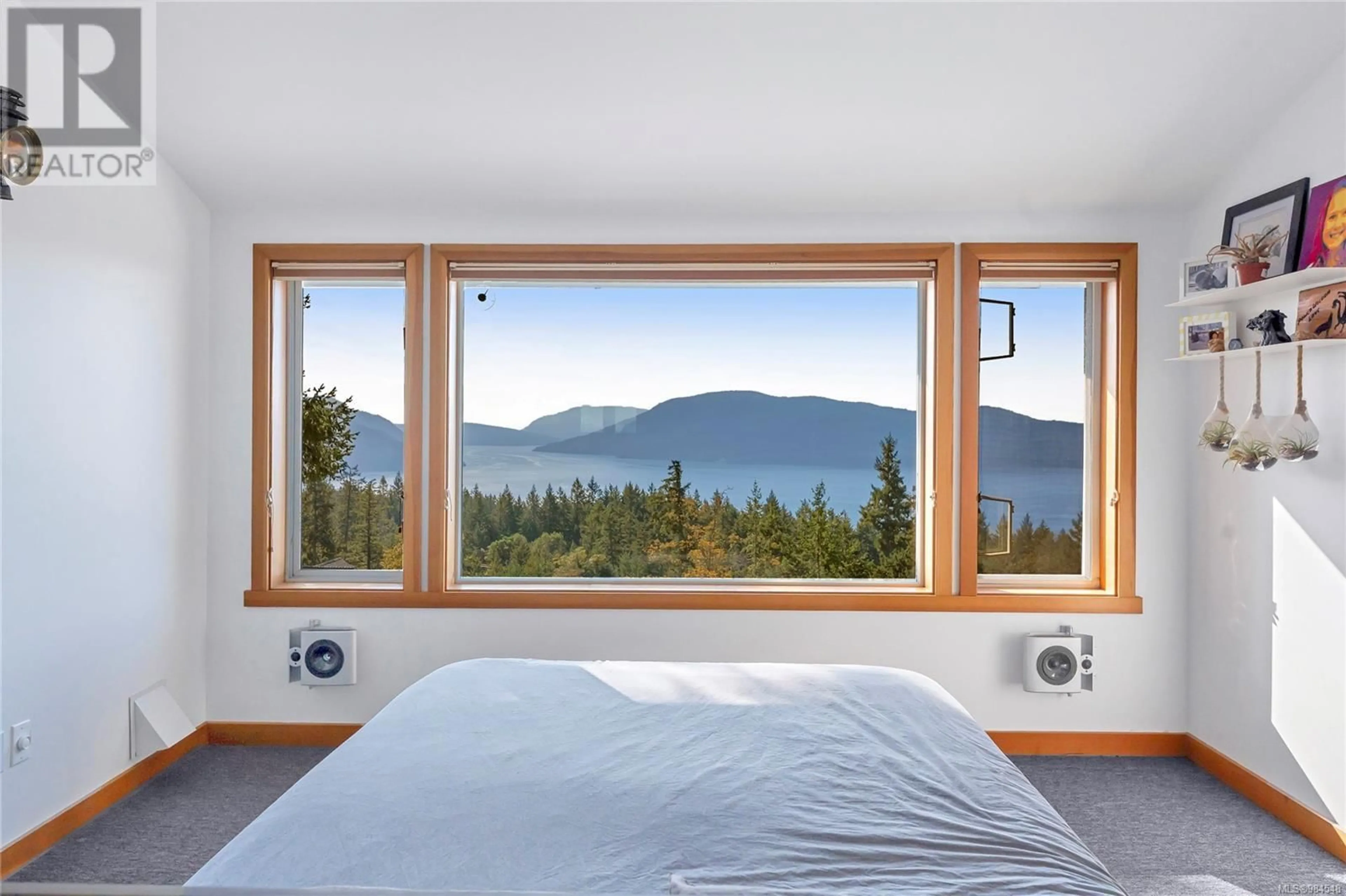 Bedroom with bed, unknown for 263 Canvasback Pl, Salt Spring British Columbia V8K2W5