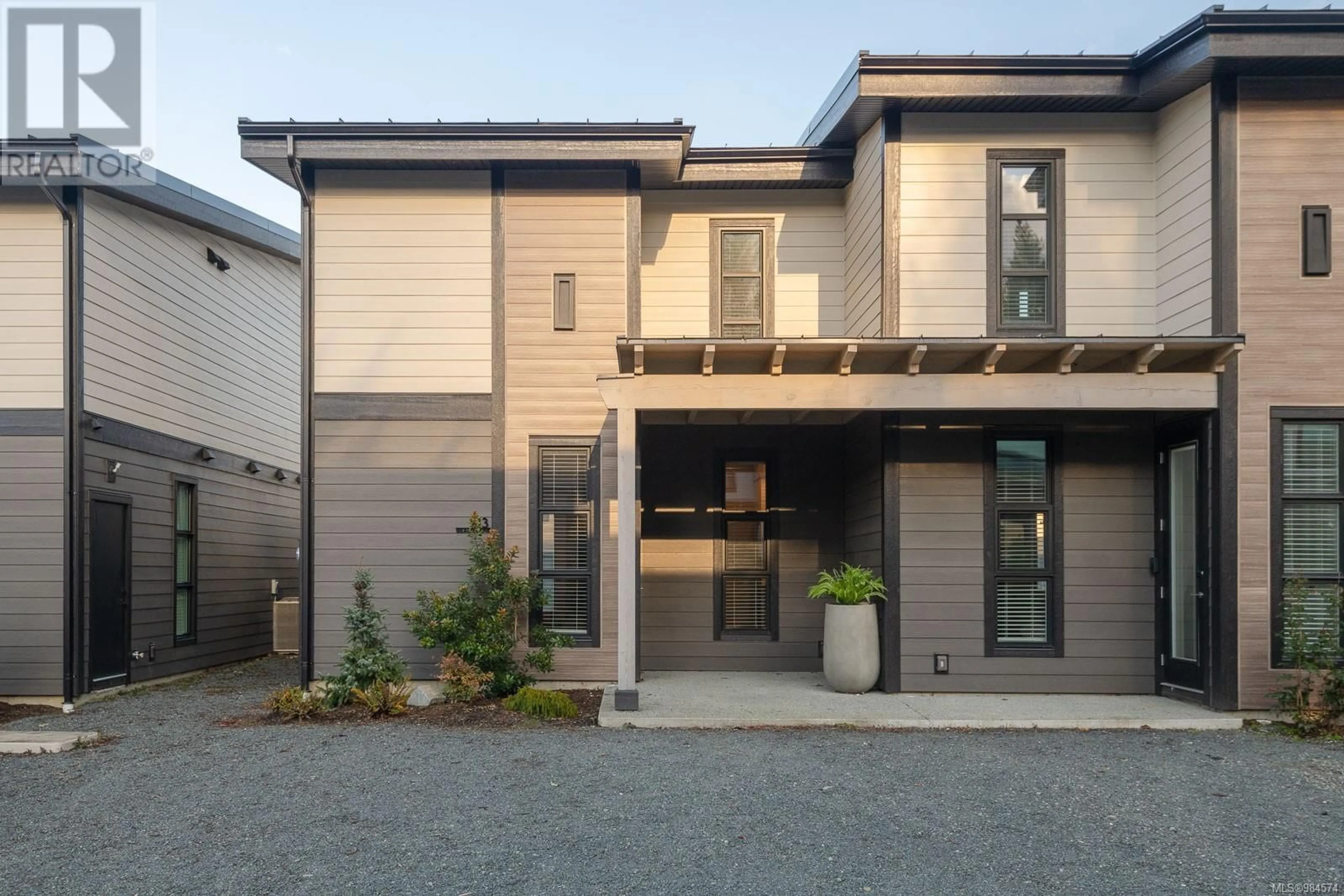 Home with brick exterior material, street for 13 - 1175 RESORT DRIVE, Parksville British Columbia V9P2E3