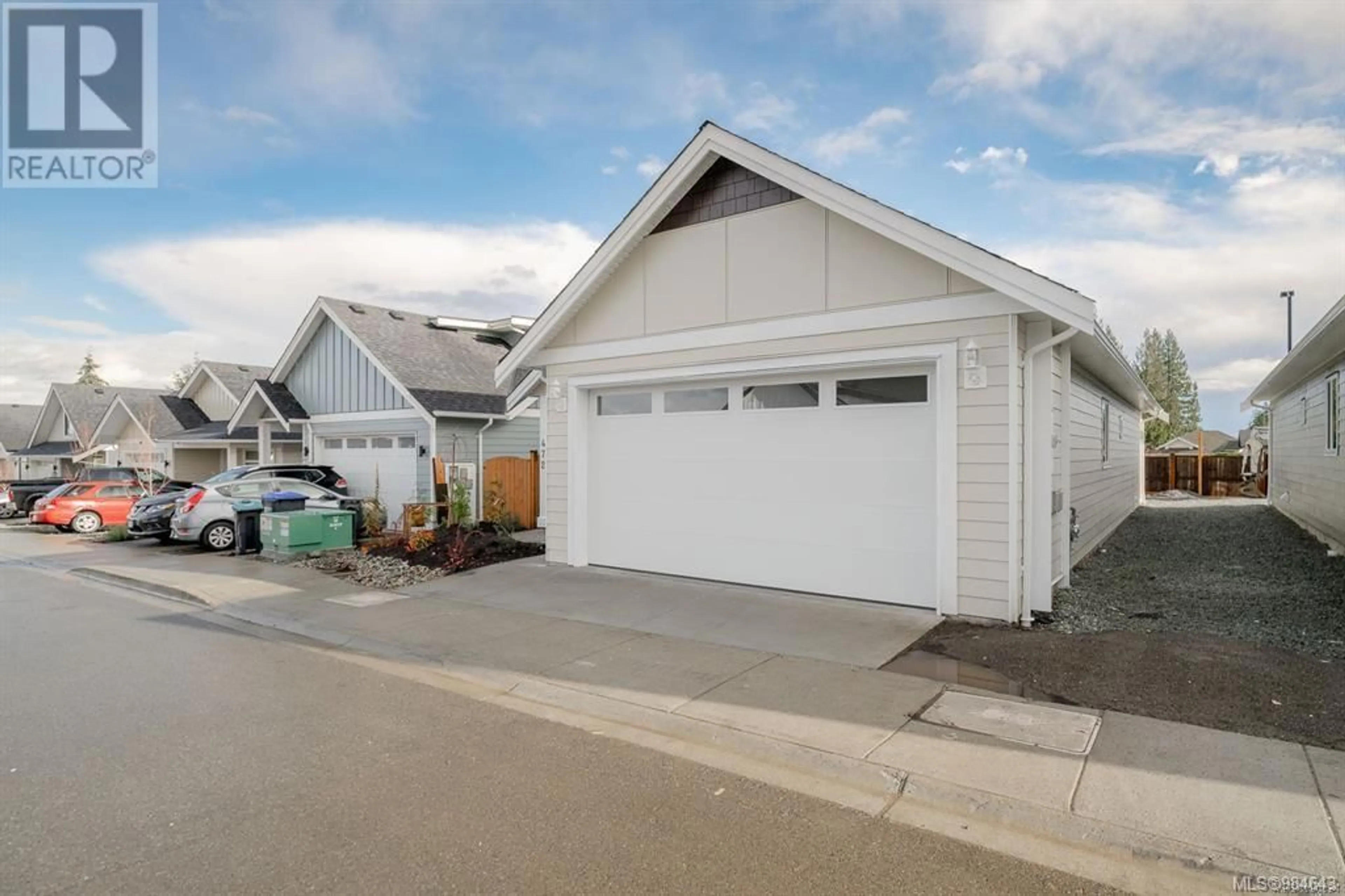 Indoor garage for 472 Hampstead St, Parksville British Columbia V9P0G5