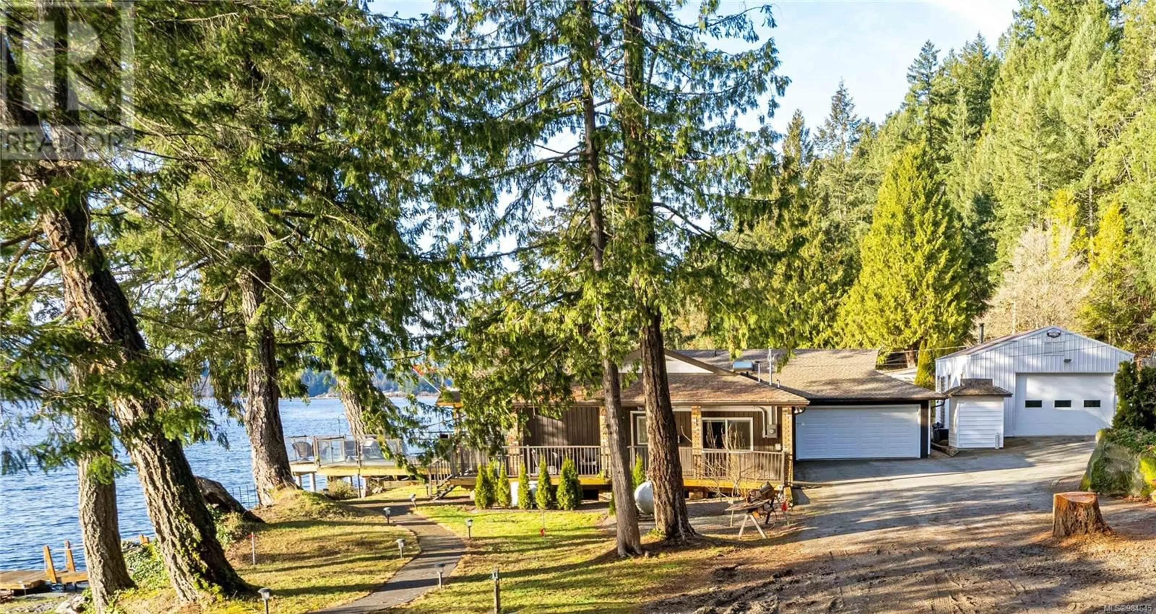 A pic from outside/outdoor area/front of a property/back of a property/a pic from drone, water/lake/river/ocean view for 4954 Reiber Rd, Ladysmith British Columbia V9G1L6