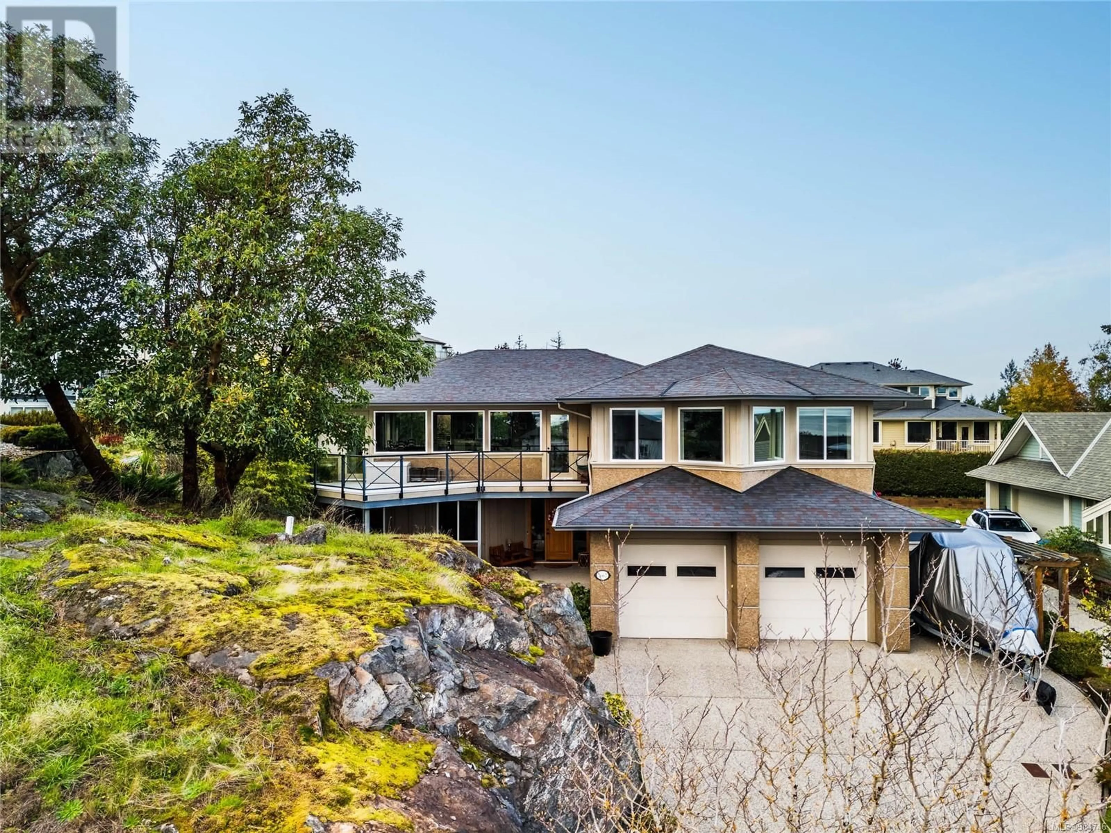 A pic from outside/outdoor area/front of a property/back of a property/a pic from drone, water/lake/river/ocean view for 3667 Seashell Pl, Colwood British Columbia V9C0A4