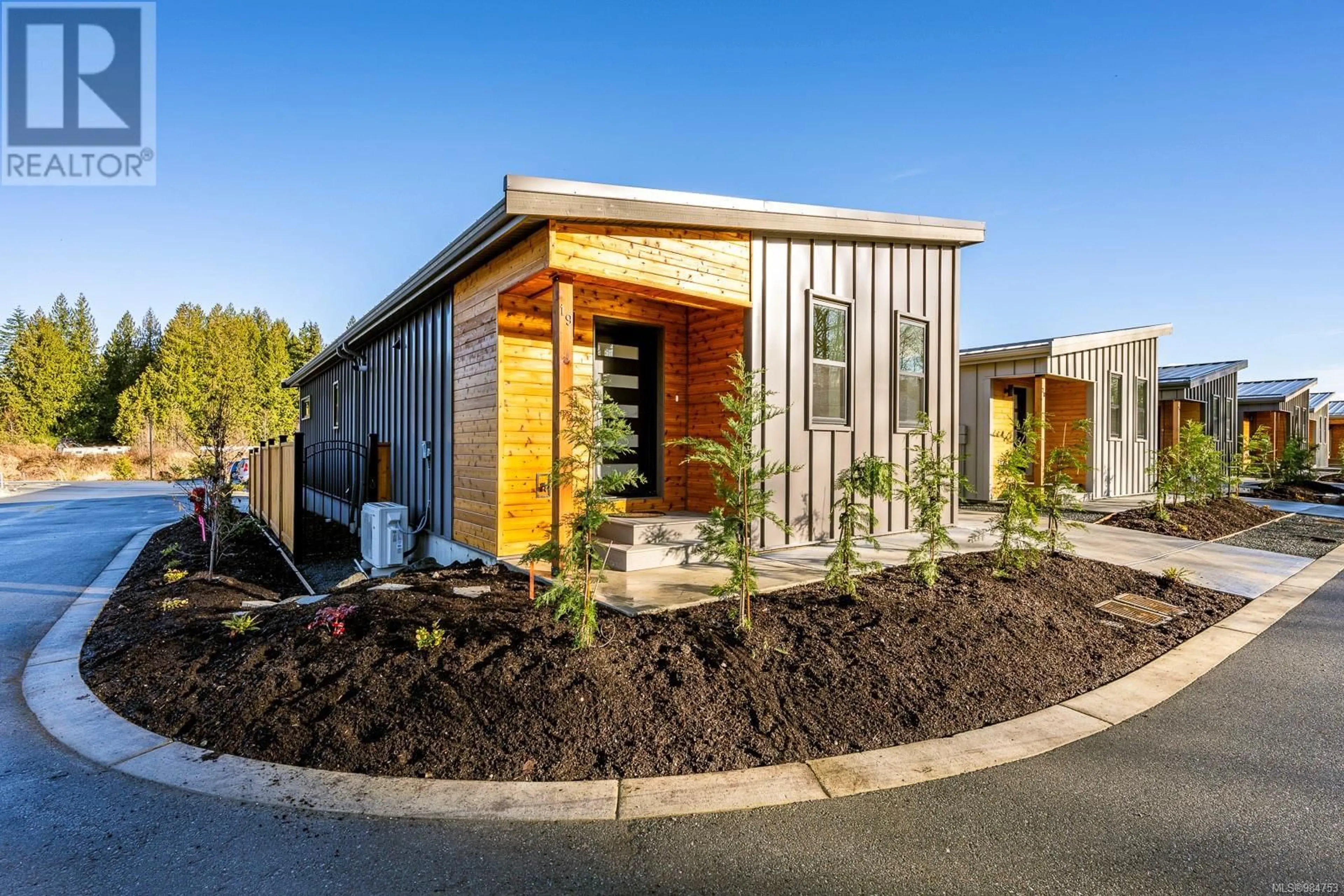 Unknown for 20 - 3025 ROYSTON ROAD, Cumberland British Columbia V0R1S0