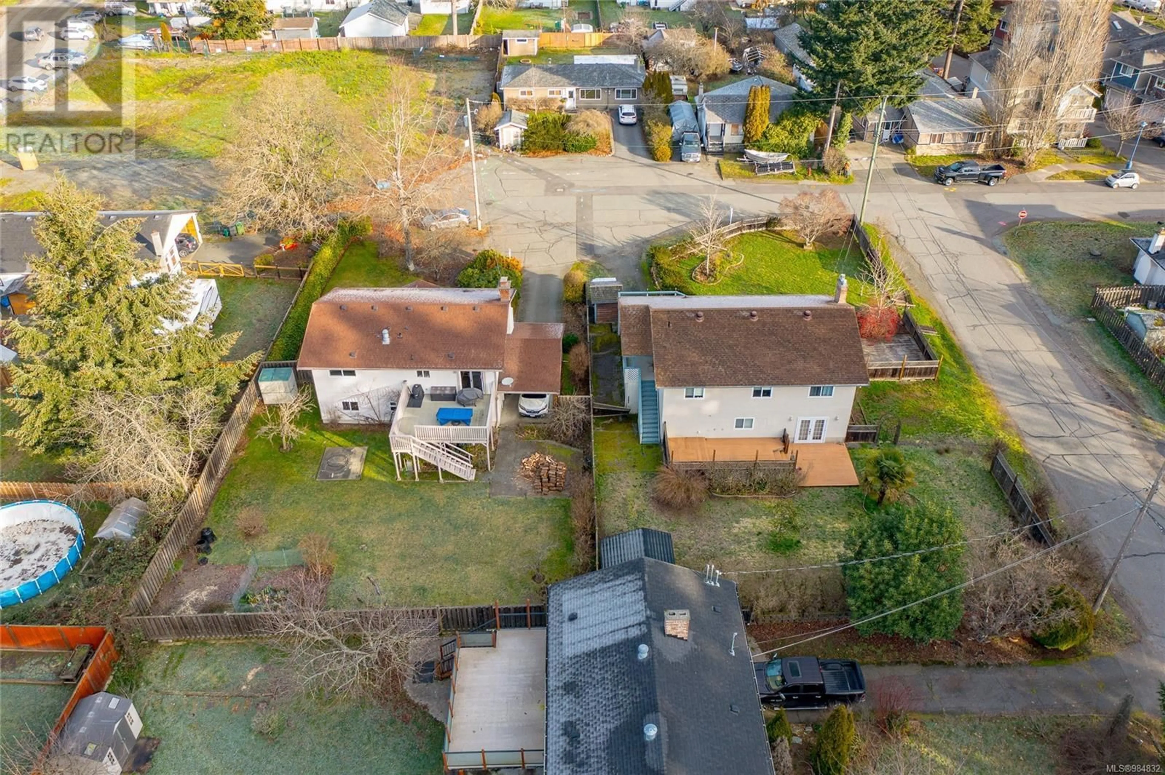 A pic from outside/outdoor area/front of a property/back of a property/a pic from drone, street for 723 Percy Pl, Langford British Columbia V9B3B5