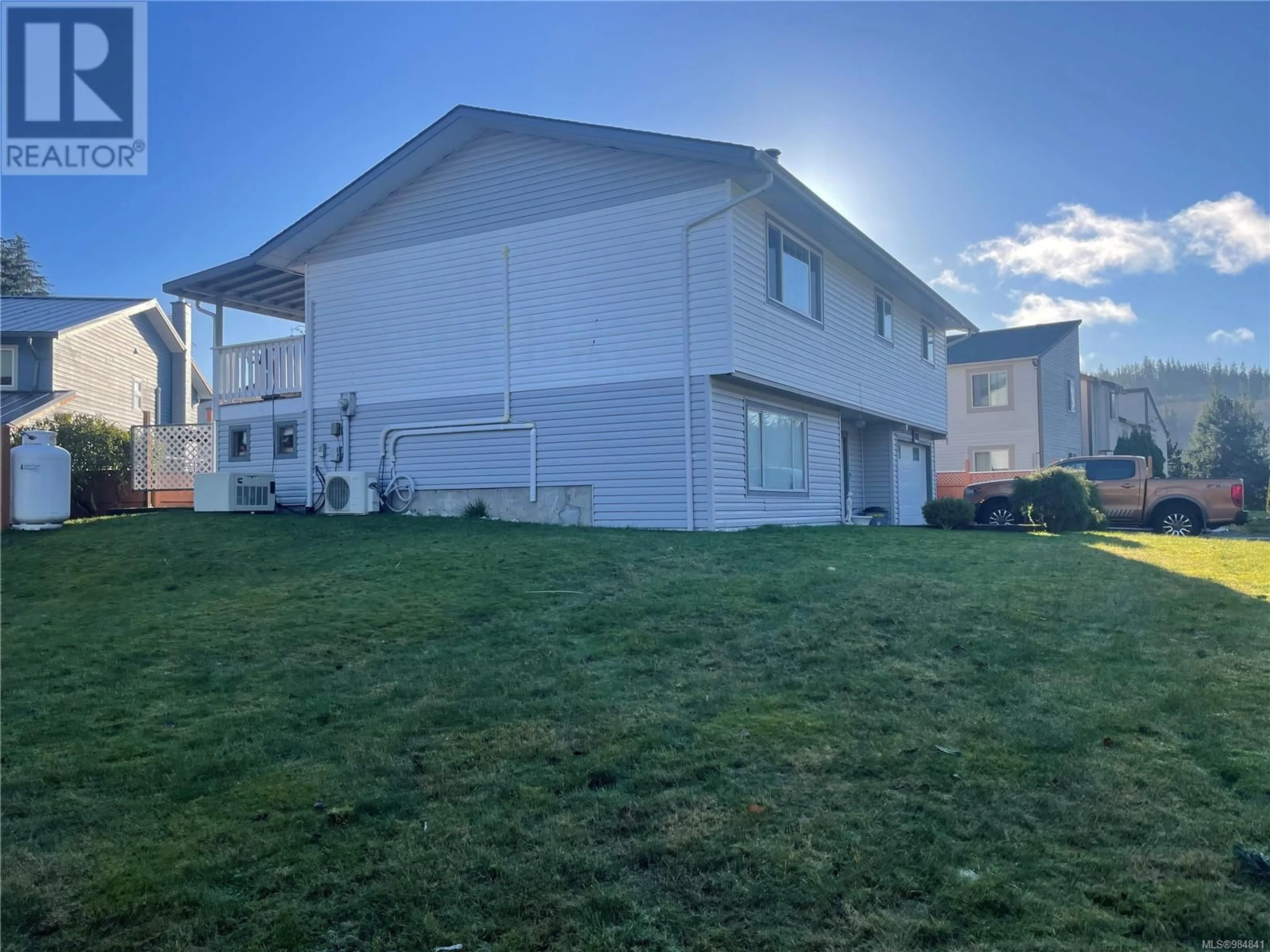 Home with vinyl exterior material, unknown for 7111 HIGHLAND DRIVE, Port Hardy British Columbia V0N2P0