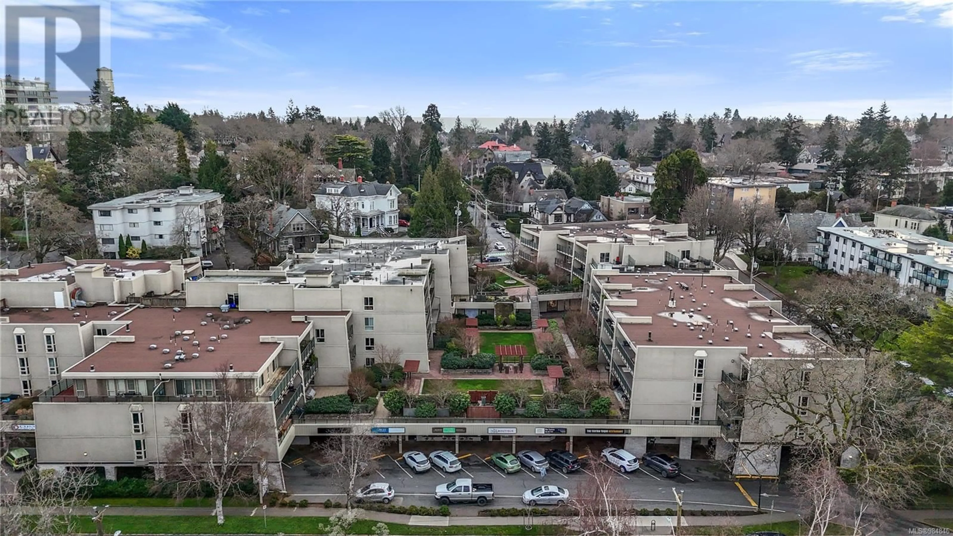 A pic from outside/outdoor area/front of a property/back of a property/a pic from drone, city buildings view from balcony for 209 1545 Pandora Ave, Victoria British Columbia V8R6R1