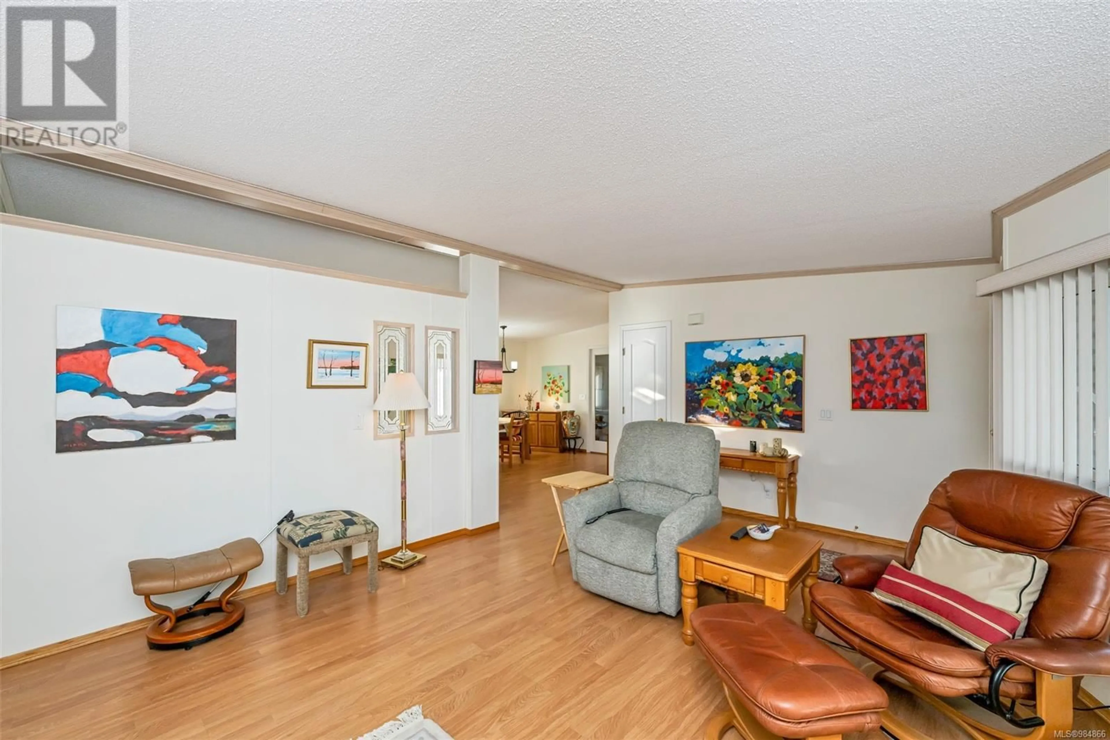 Living room with furniture, unknown for 53 1927 Tzouhalem Rd, Duncan British Columbia V9L5K5