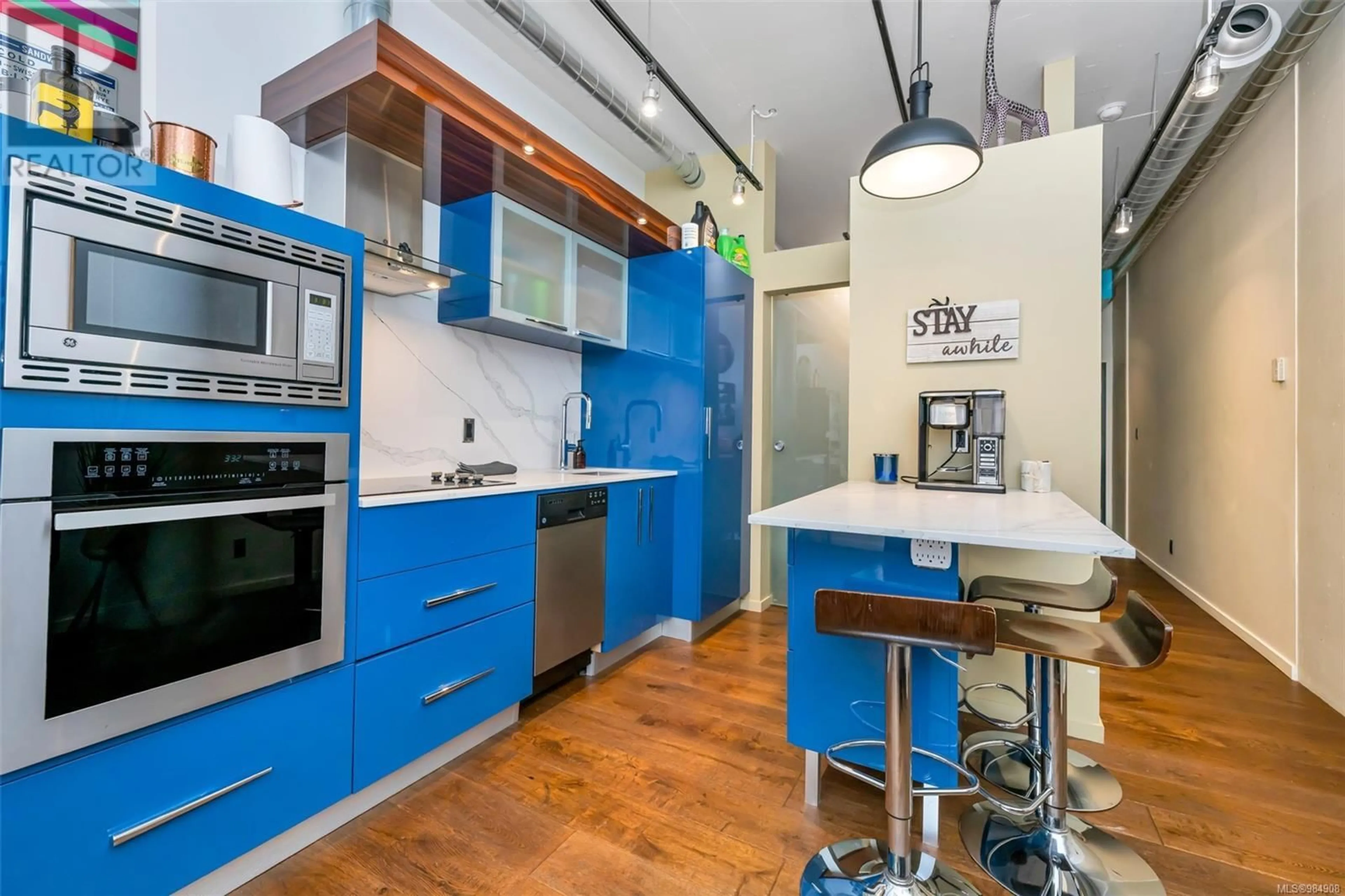 Contemporary kitchen, unknown for 613 1029 View St, Victoria British Columbia V8V4V6