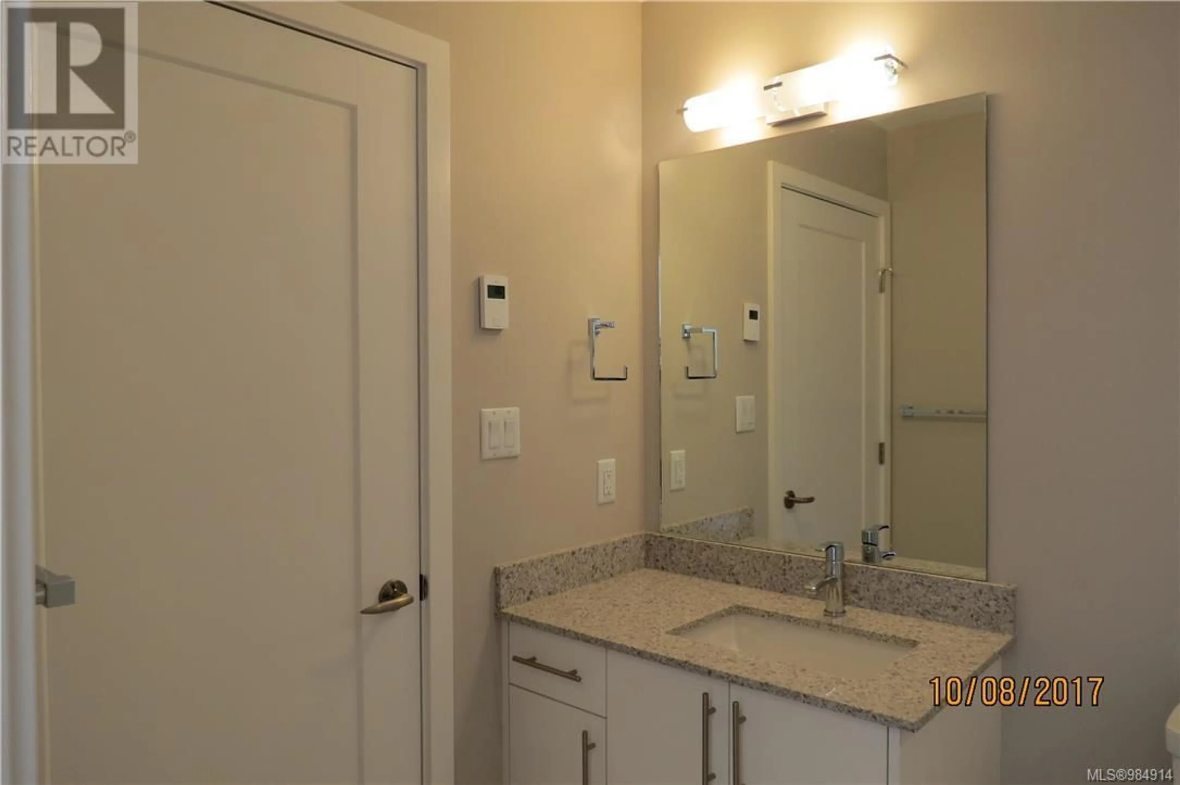 Standard bathroom, unknown for 101 - 1018 INVERNESS ROAD, Saanich British Columbia V8X2S1