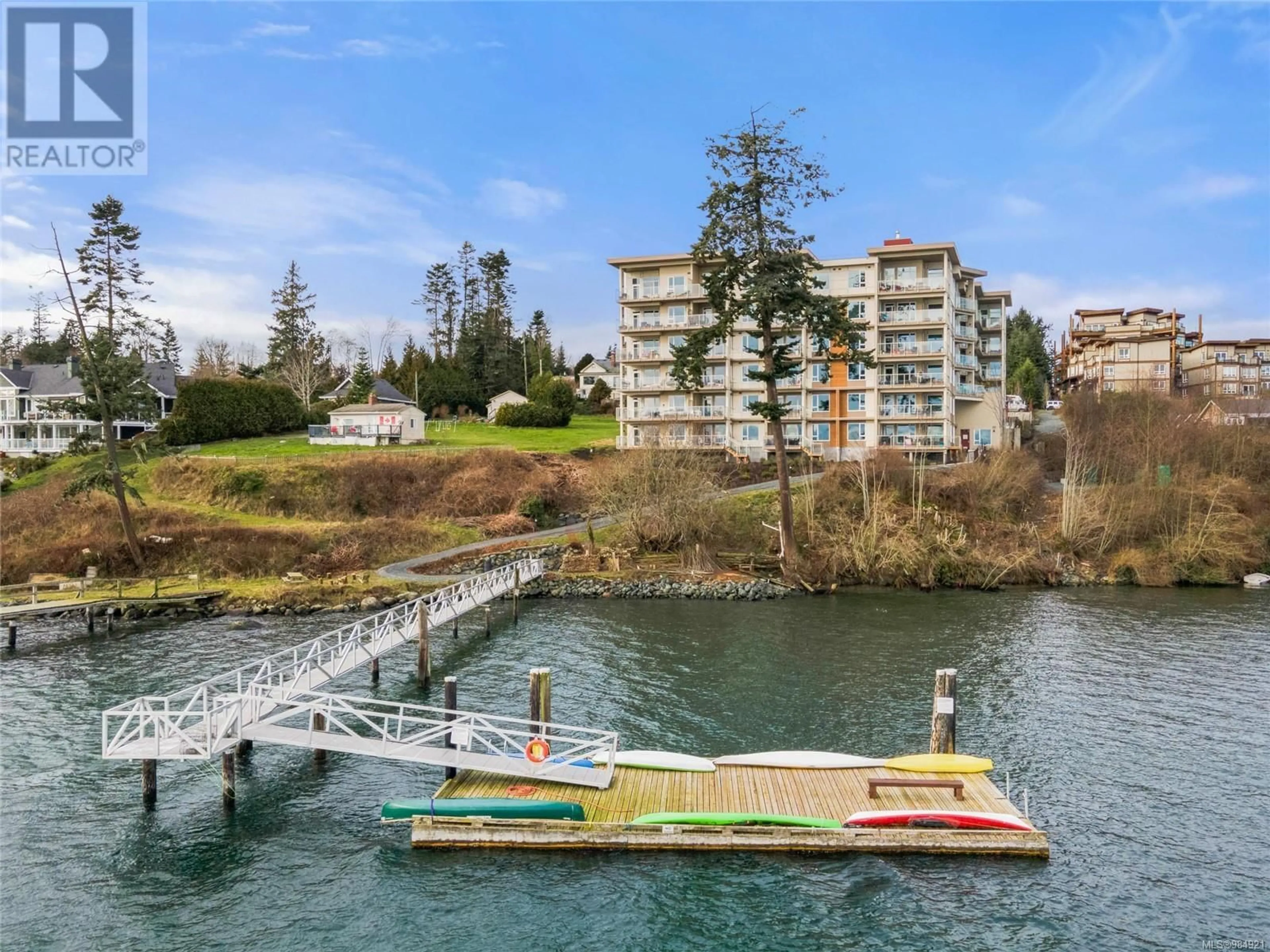 Pool for 501 6609 Goodmere Rd, Sooke British Columbia V9Z1P5