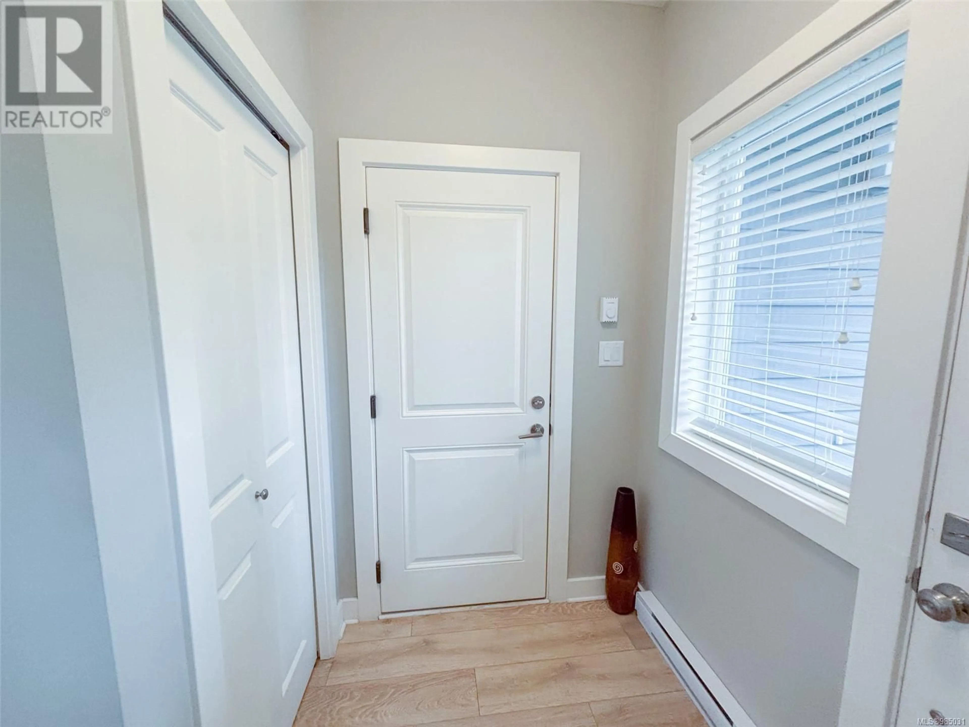 Indoor entryway for 101 3439 Ambrosia Cres, Langford British Columbia V9C0K4