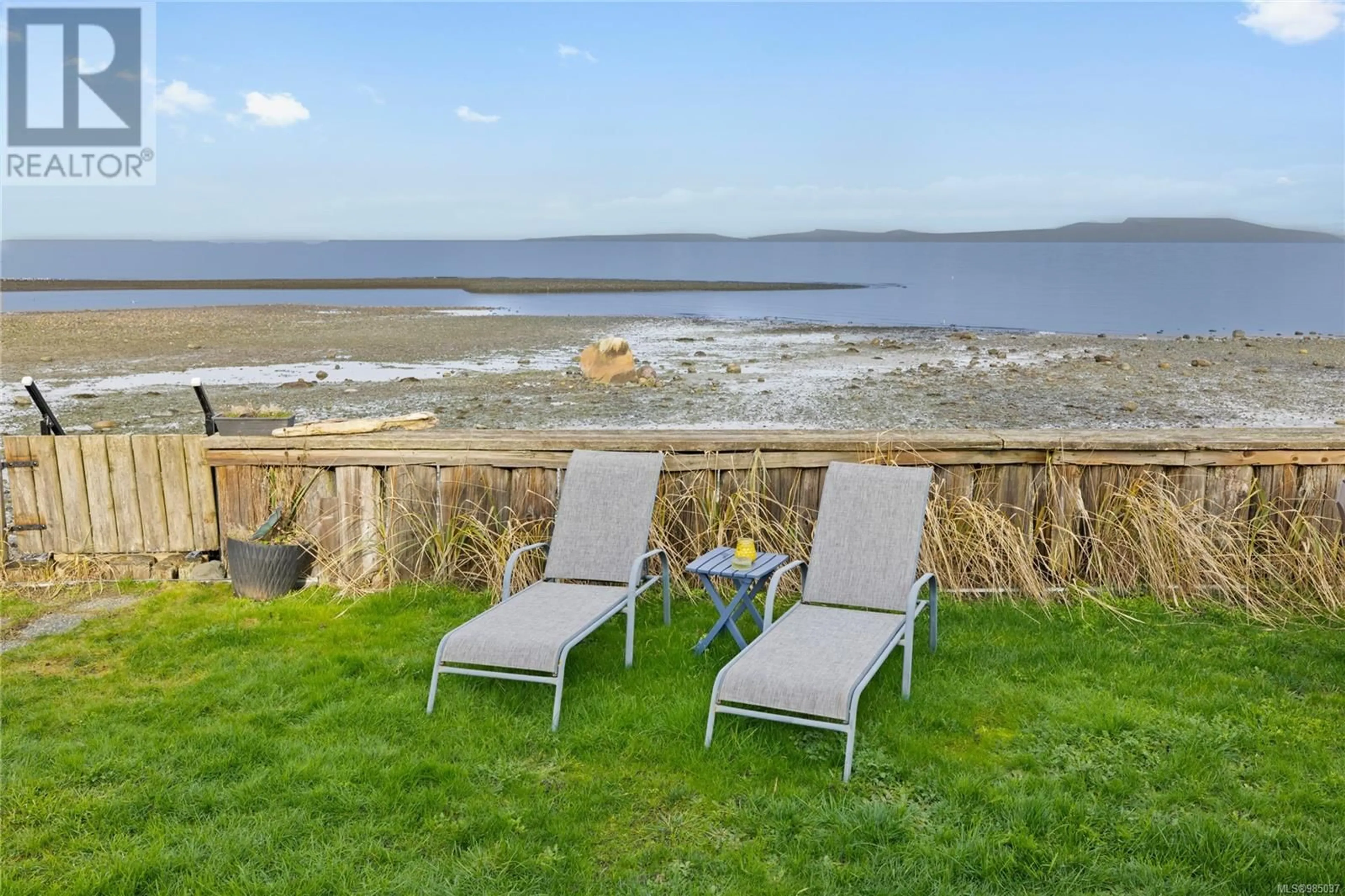 Patio, water/lake/river/ocean view for 3257 Island Hwy, Qualicum Beach British Columbia V9K2C6