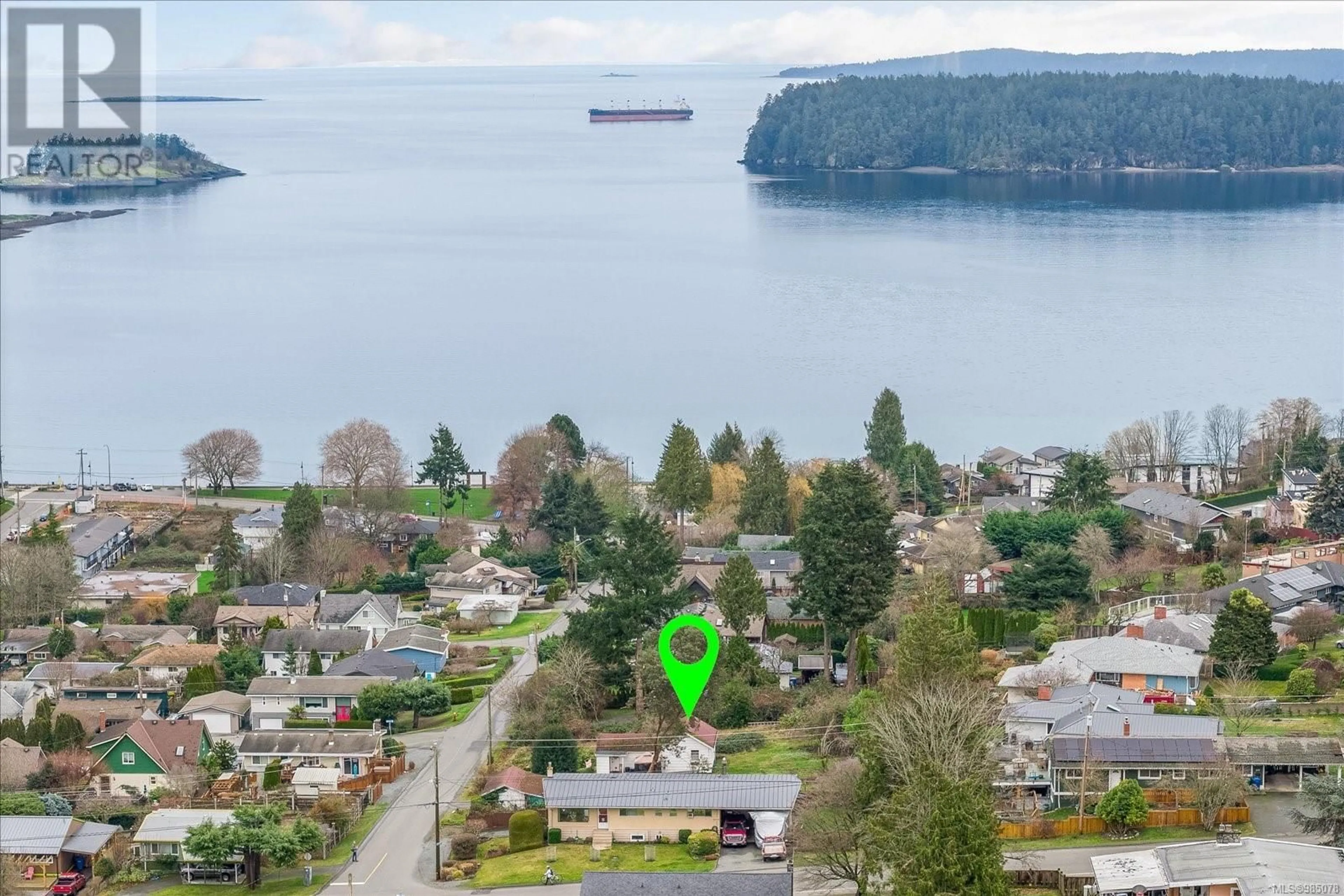 A pic from outside/outdoor area/front of a property/back of a property/a pic from drone, water/lake/river/ocean view for 1620 Loat St, Nanaimo British Columbia V9S3L4