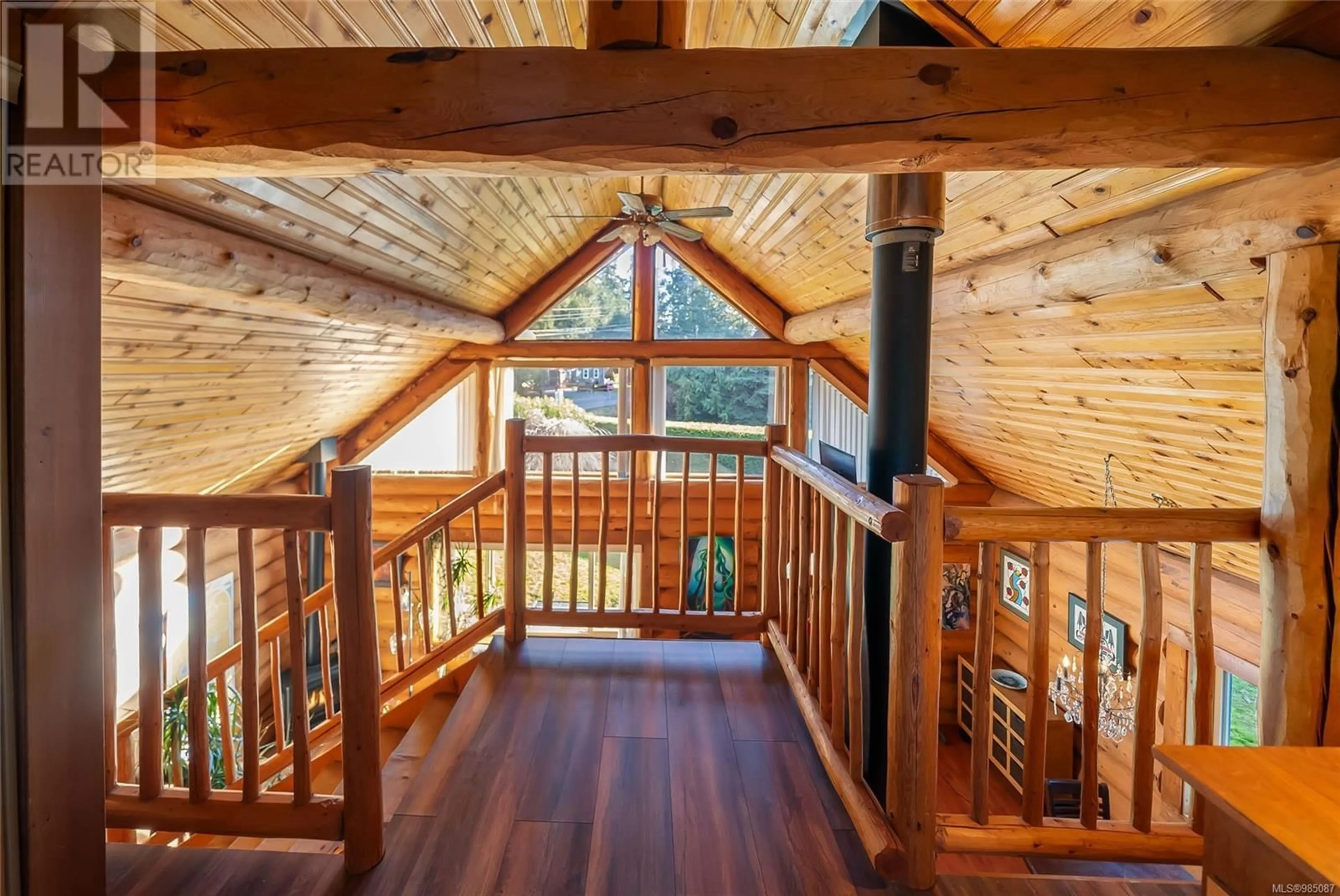 Indoor foyer for 1697 Jenkins Cres, Nanoose Bay British Columbia V9P9C4