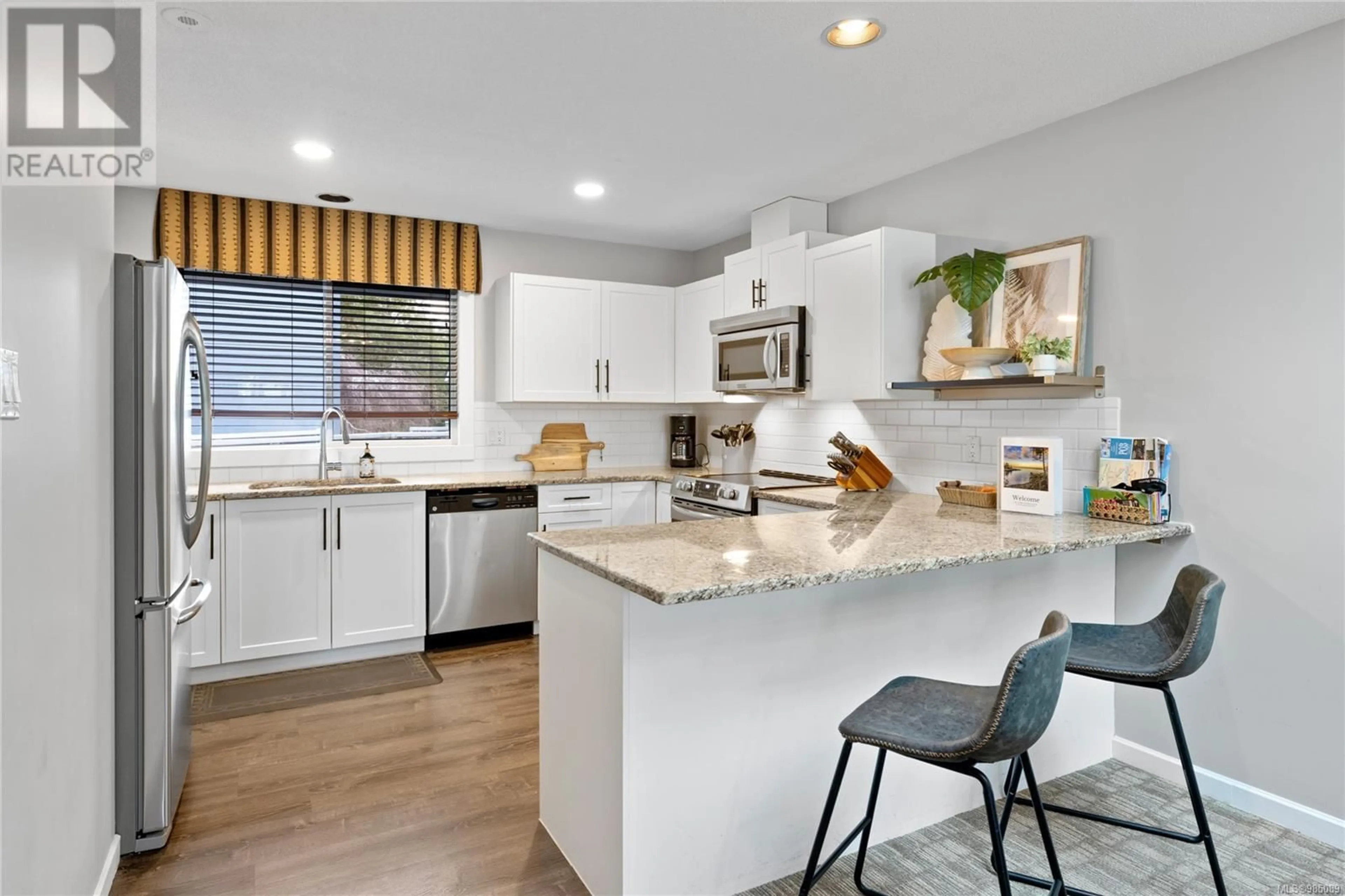 Open concept kitchen, ceramic/tile floor for 323 - 1600 STROULGER ROAD, Nanoose Bay British Columbia V9P9B7