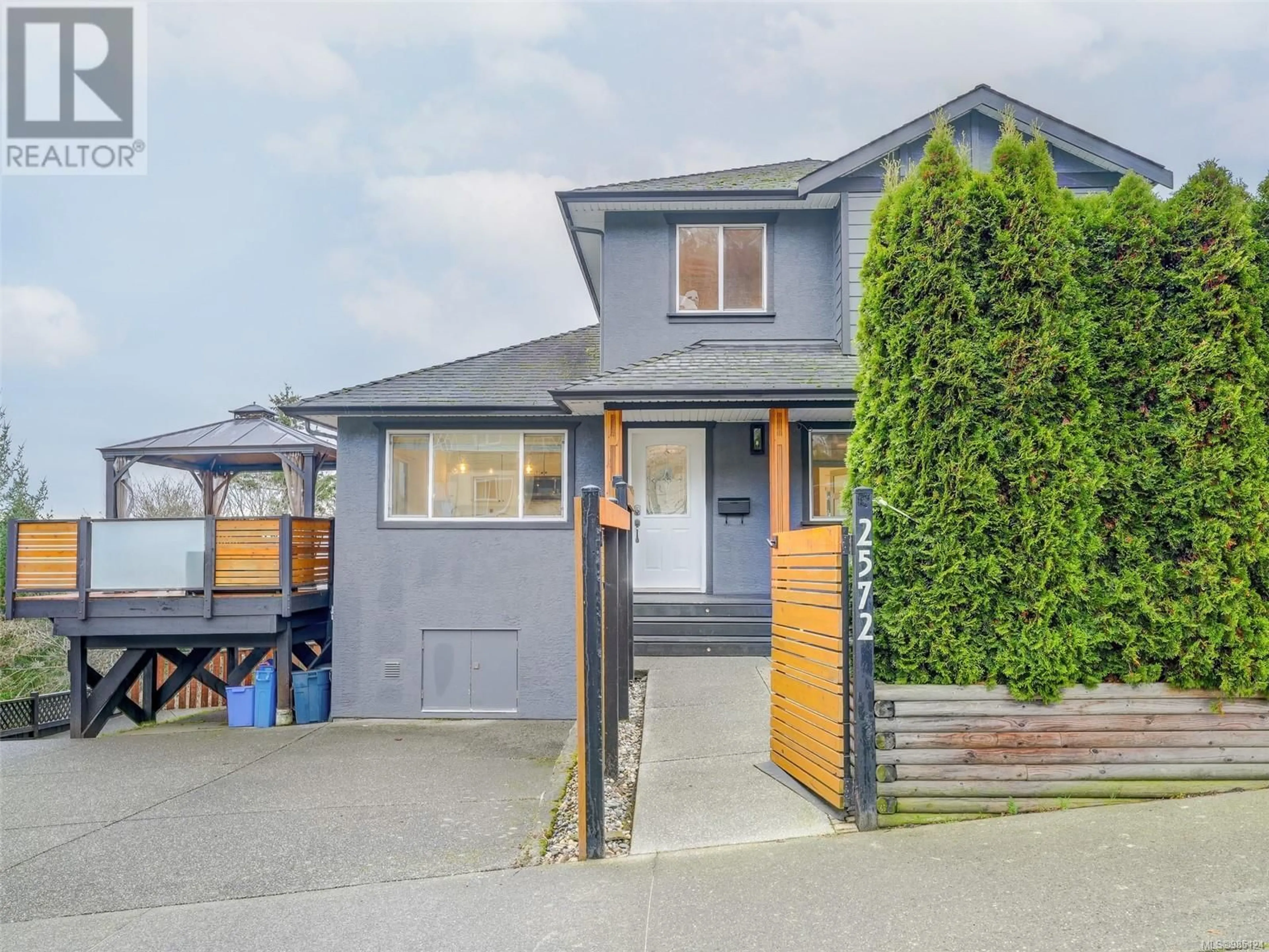 Home with vinyl exterior material, street for 2572 Tanzanite Pl, Langford British Columbia V9B6M9