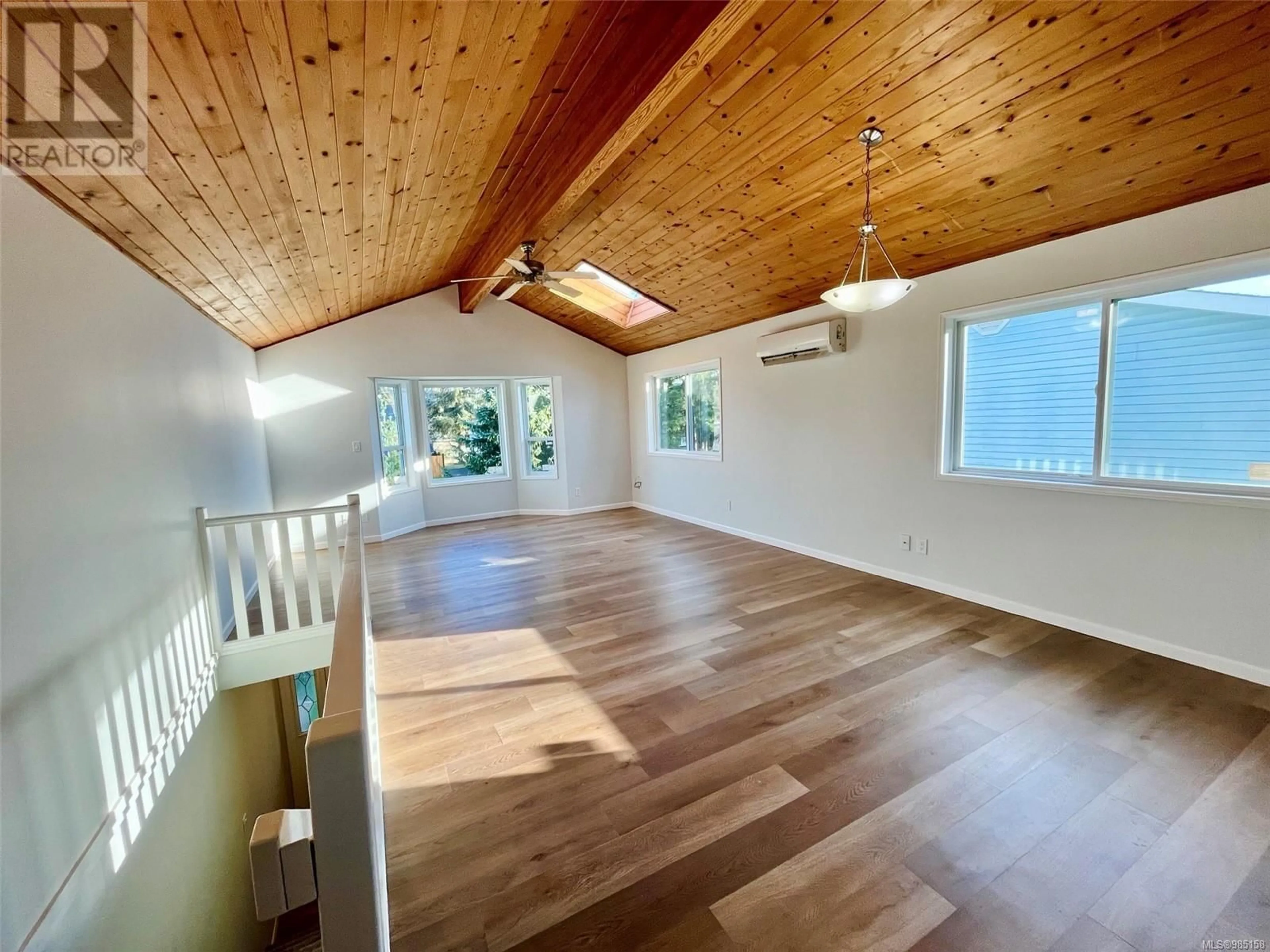 A pic of a room for 1735 URQUHART AVENUE, Courtenay British Columbia V9N6W5