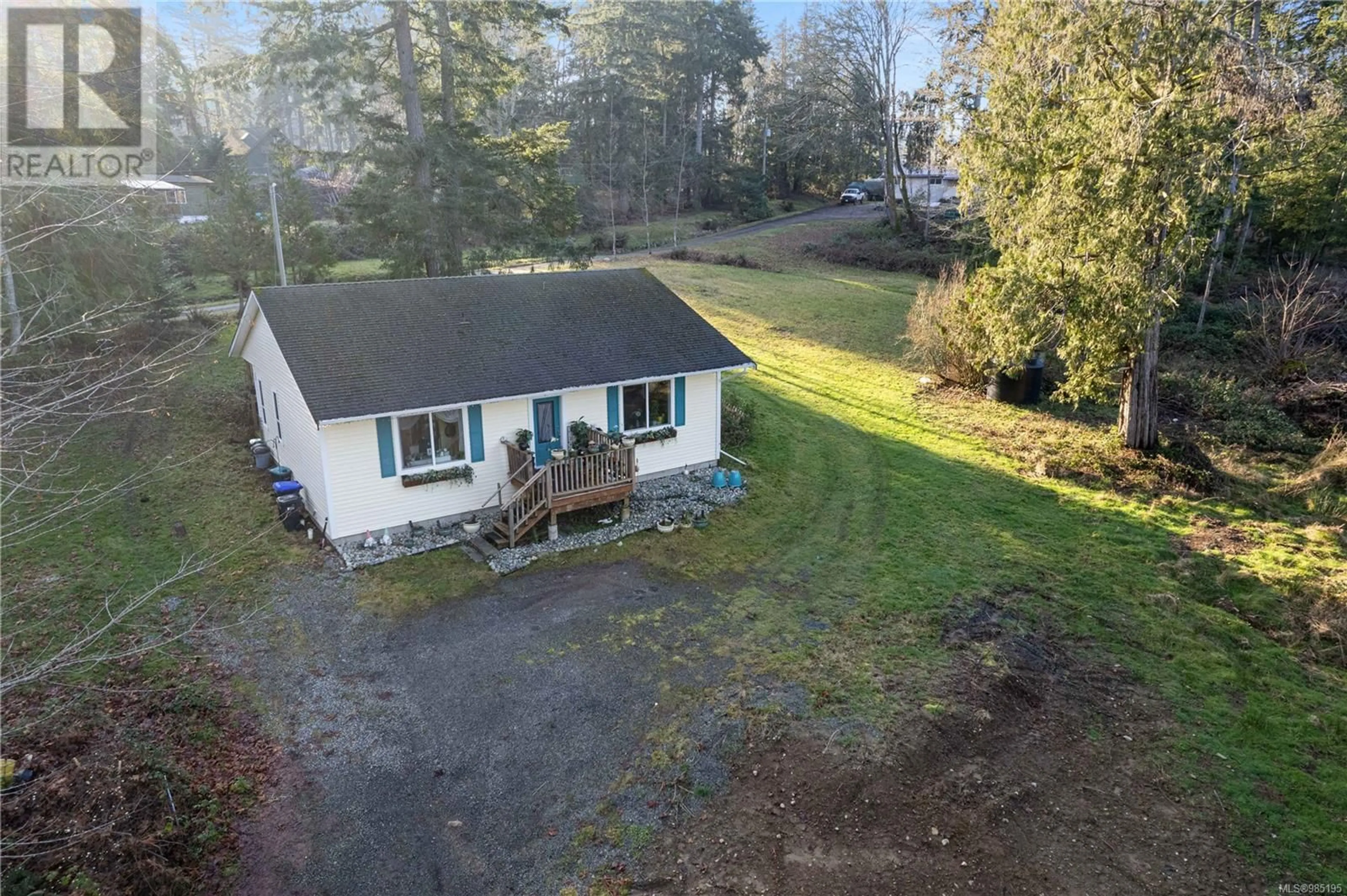 A pic from outside/outdoor area/front of a property/back of a property/a pic from drone, unknown for 3667/3663 Allsop Rd, Nanaimo British Columbia V9R6X3