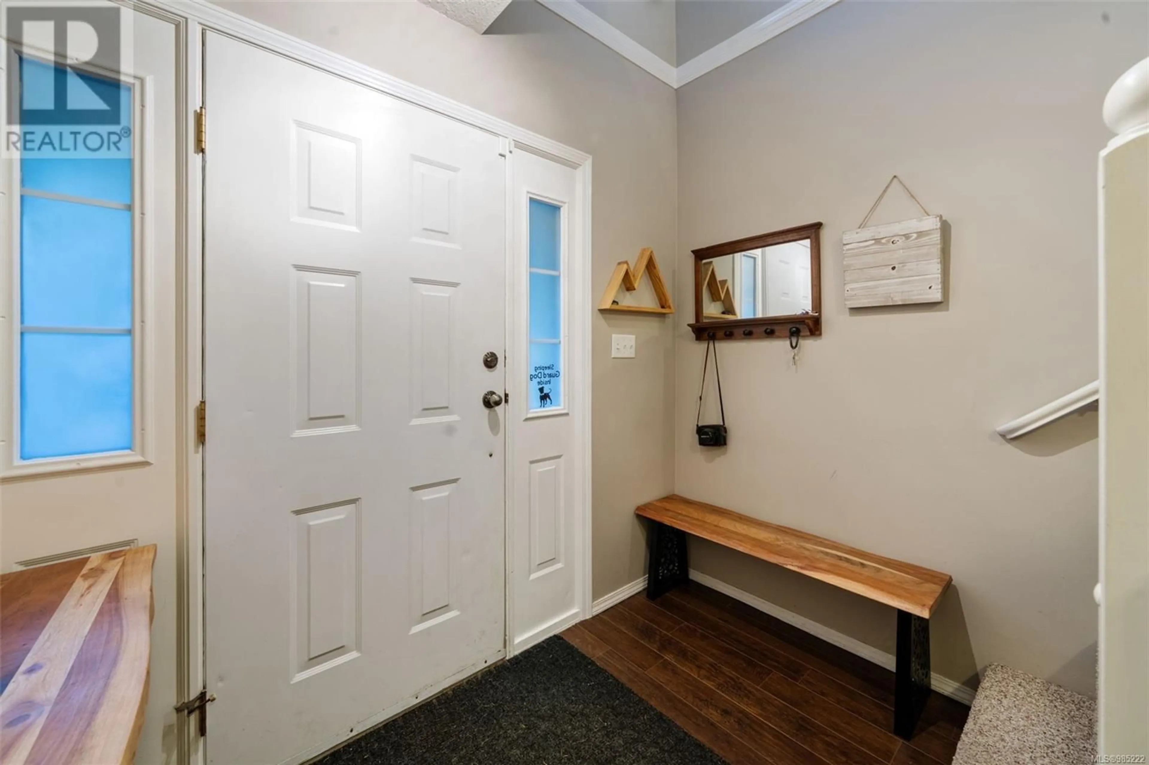 Indoor entryway for 1786 Whiffin Spit Rd, Sooke British Columbia V0S1N0