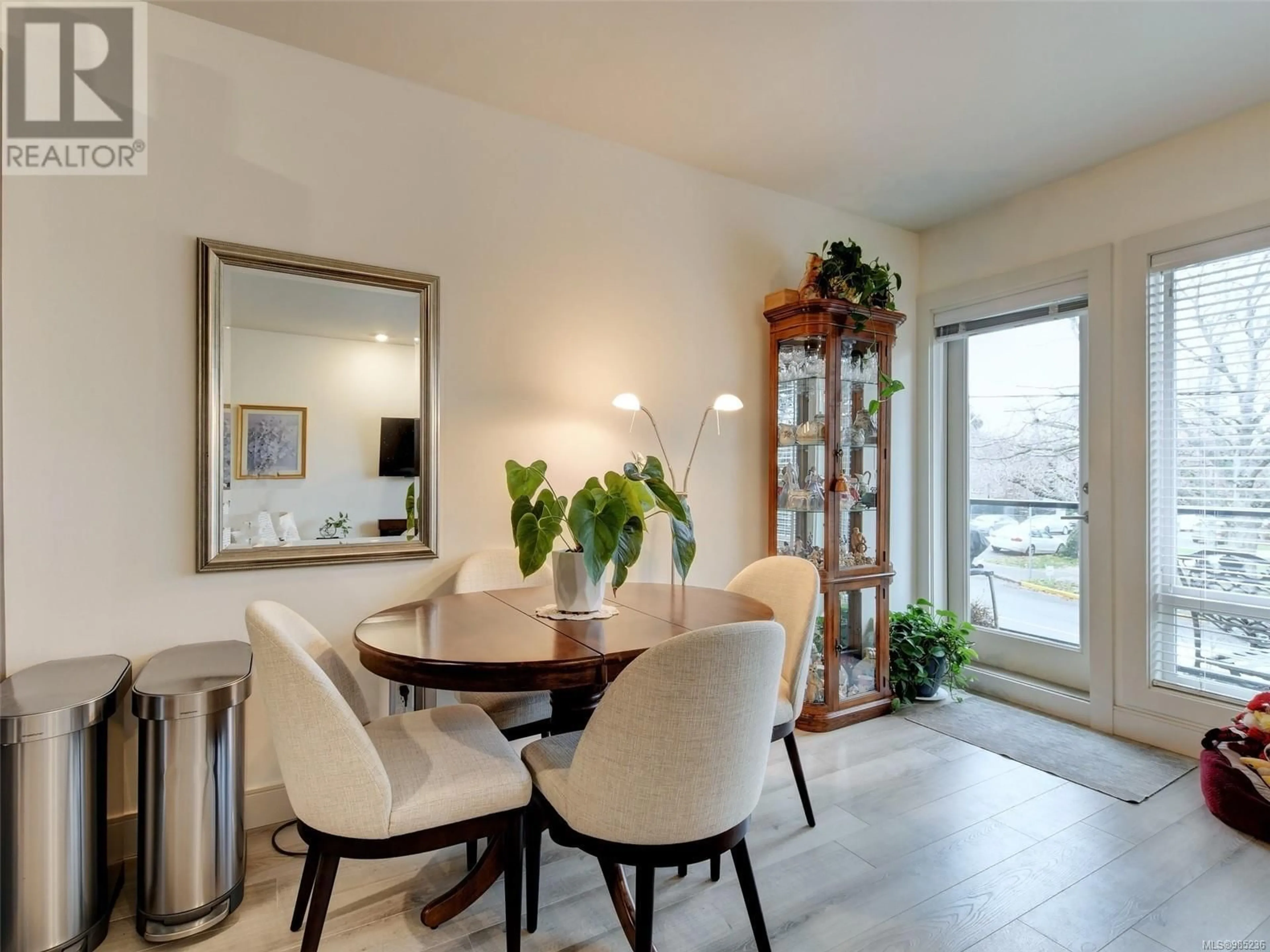 Dining room, unknown for 202 - 300 MICHIGAN STREET, Victoria British Columbia V8V1R5