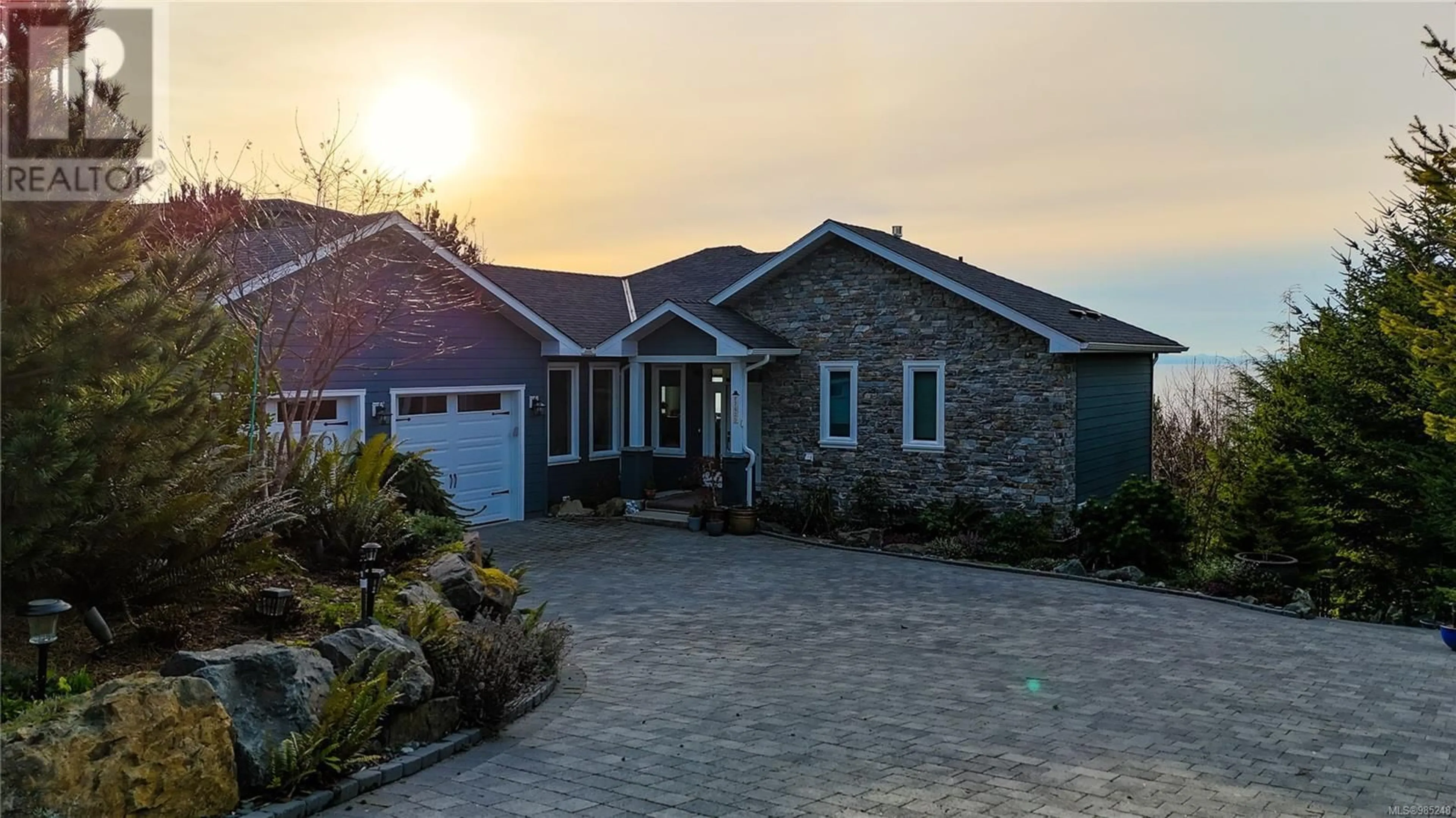 A pic from outside/outdoor area/front of a property/back of a property/a pic from drone, street for 7420 THORNTON HEIGHTS, Sooke British Columbia V9Z1L8