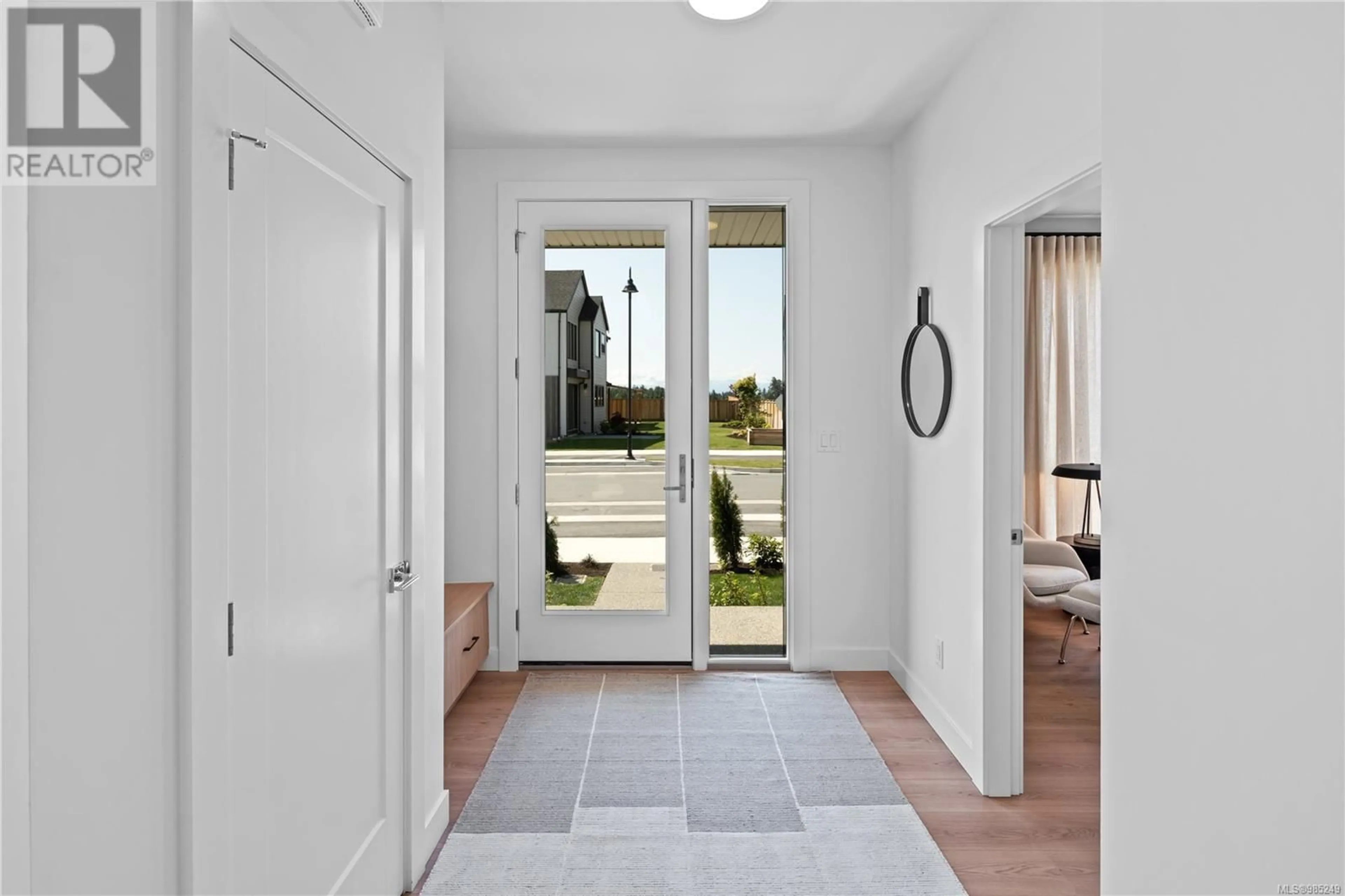 Indoor entryway for 3597 QUARRY ROAD, Colwood British Columbia V9C0S4