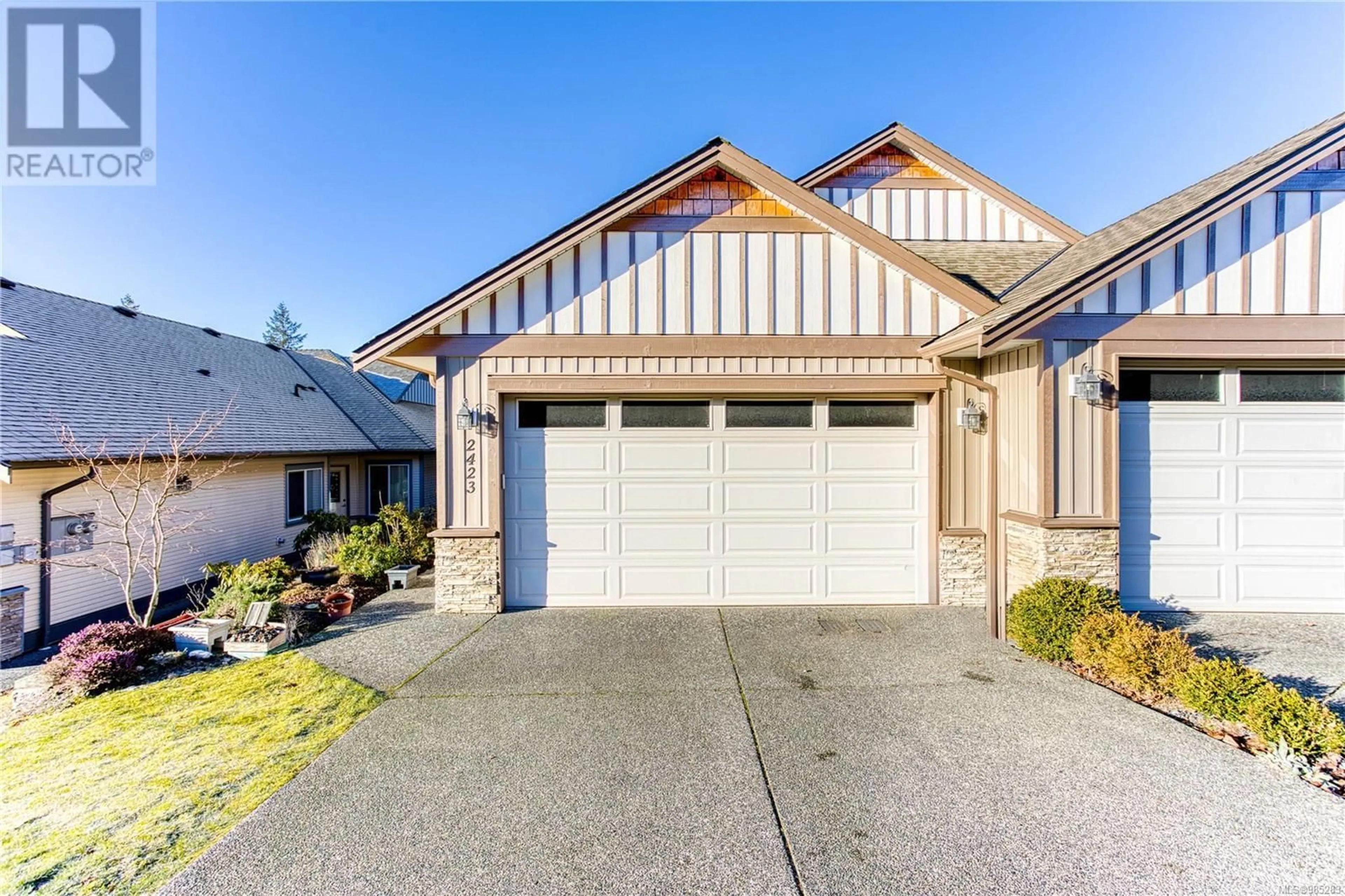 Indoor garage for 2423 Brandon Way, Nanaimo British Columbia V9T0G2