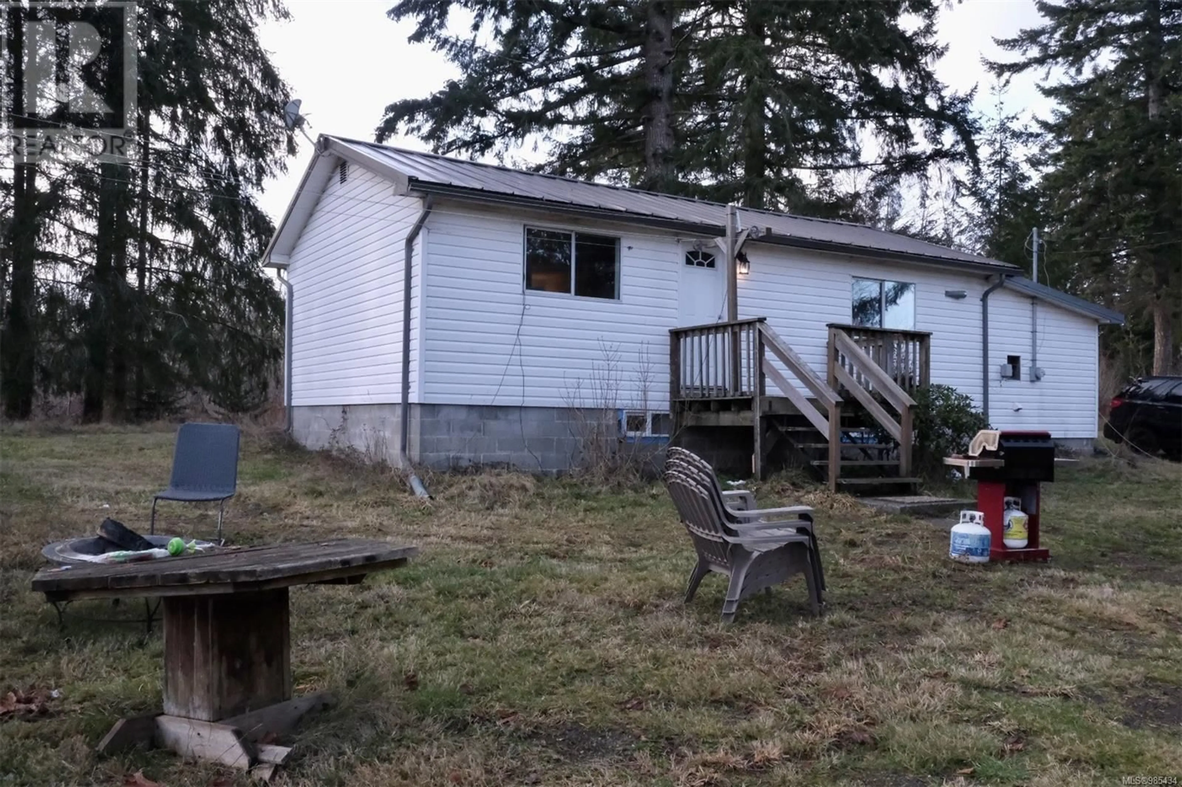 Shed for 3666 Macaulay Rd, Oyster River British Columbia V9J1C7